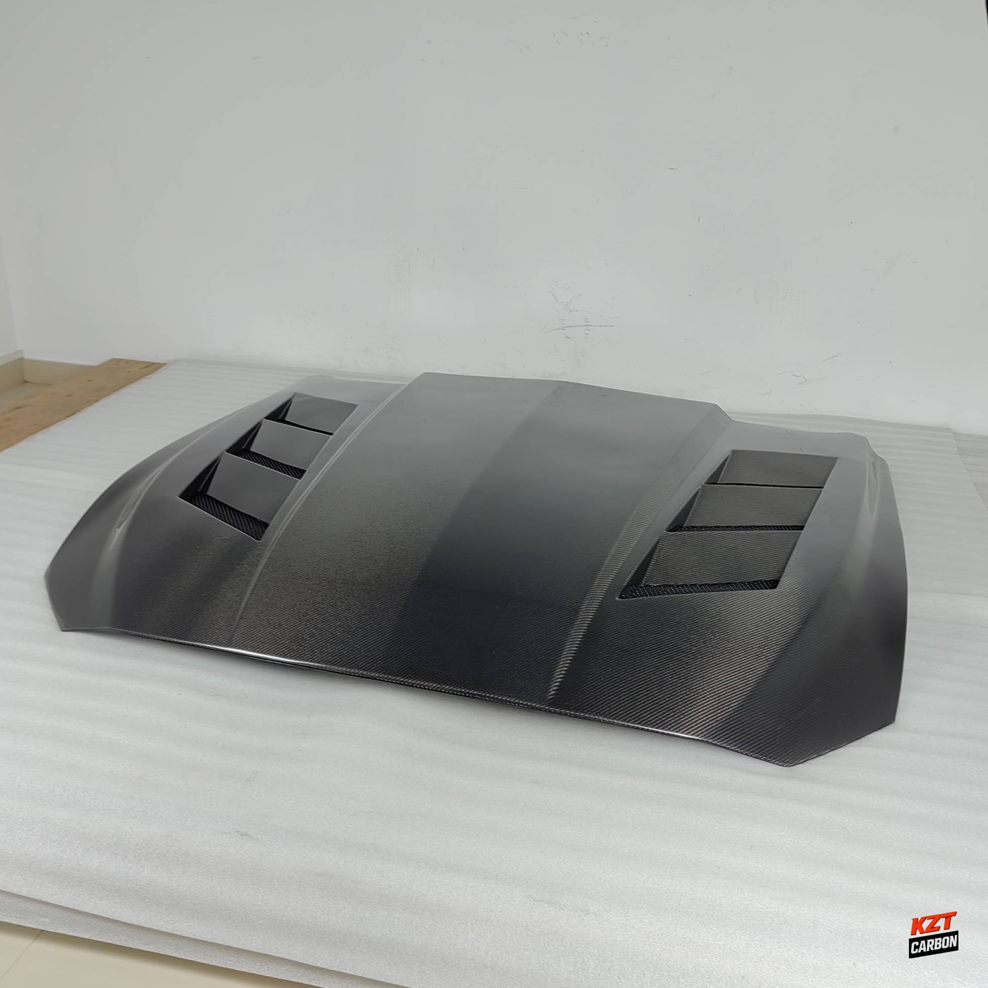 For Ford Mustang 2 Door 2018-23 Only Carbon MBJ Style Front Vented Cooling Hood
