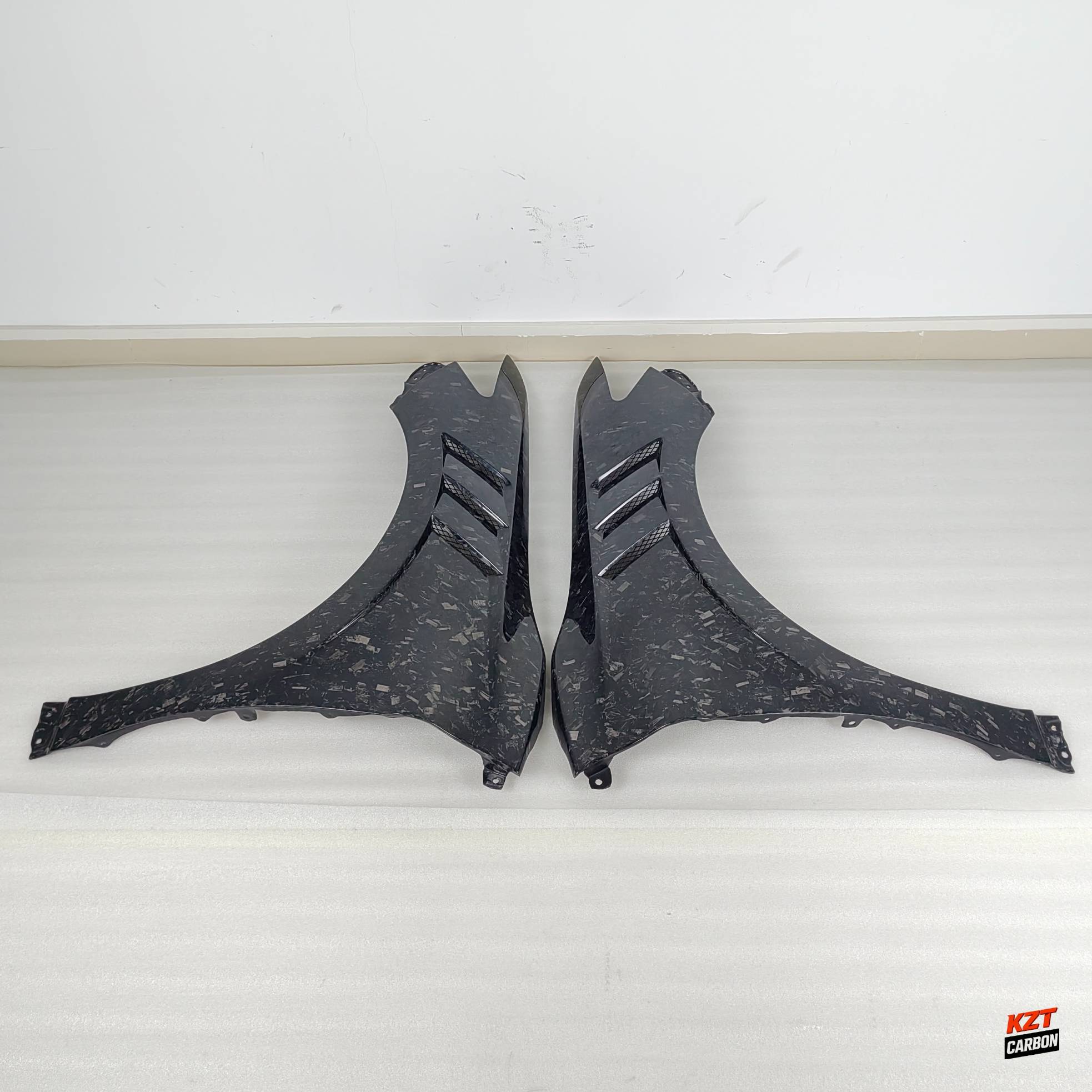 For Toyota Camry 2018-2023 Forged Carbon Front Vented Fender Pair Replacement