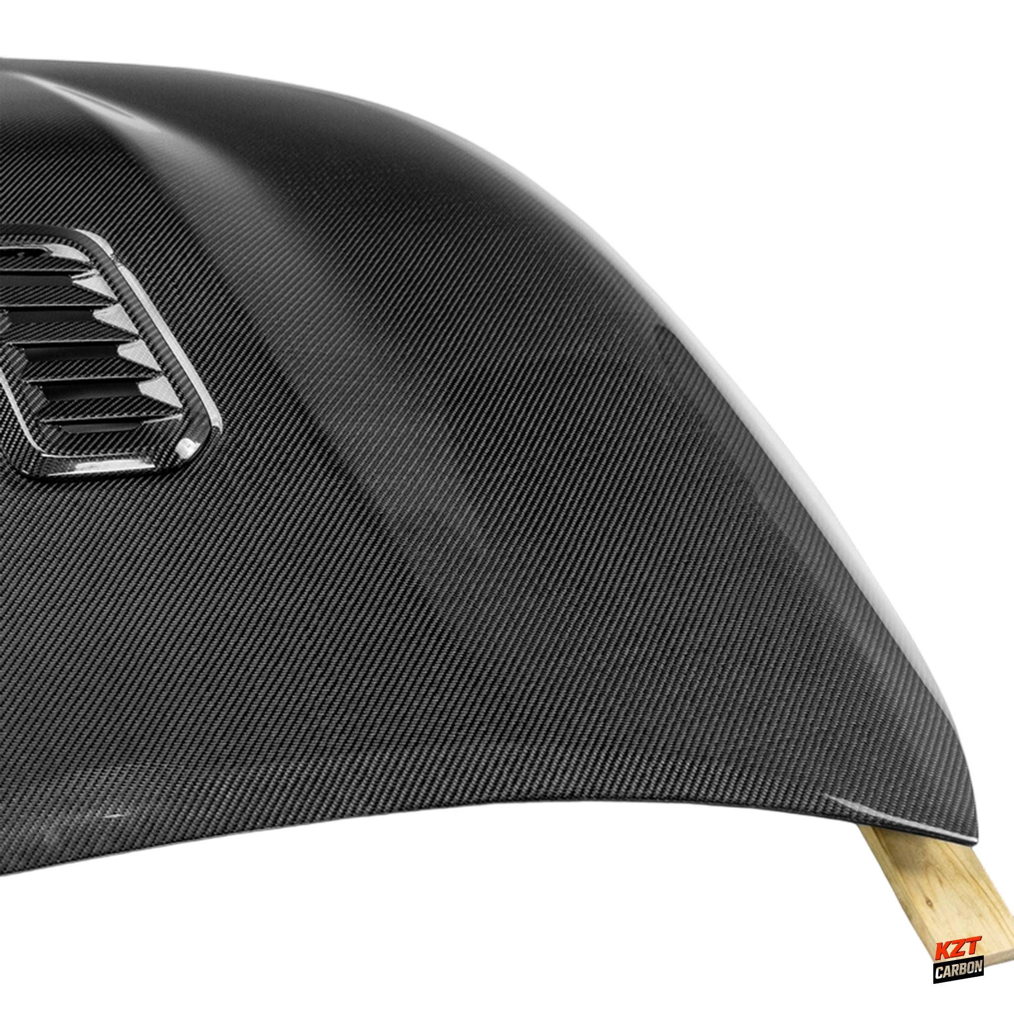 For Toyota 23-25 GR Corolla Circuit Edition 5Dr Dry Carbon OE Front Vented Hood