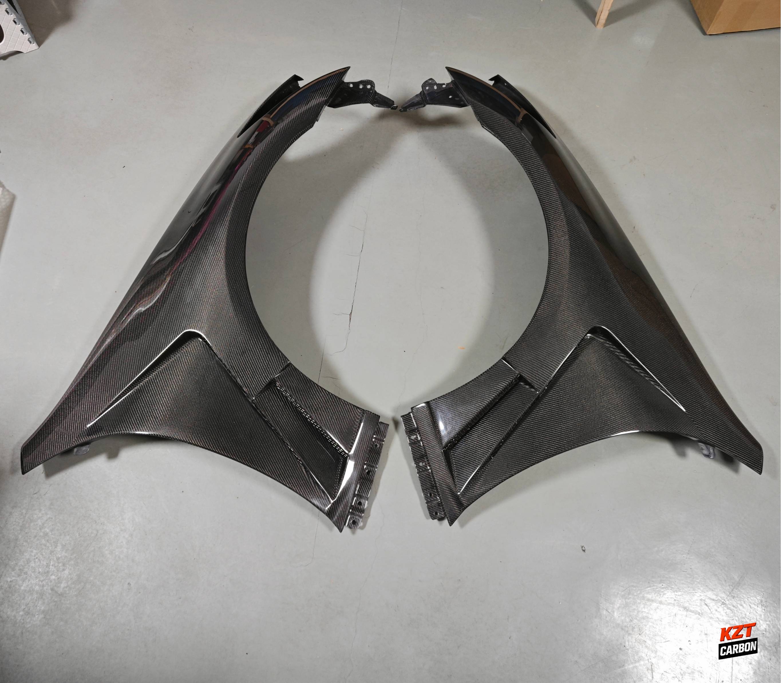 For Infiniti G37 Q40 4 Door Sedan 08-13 Carbon HT Style Vented Front Fender