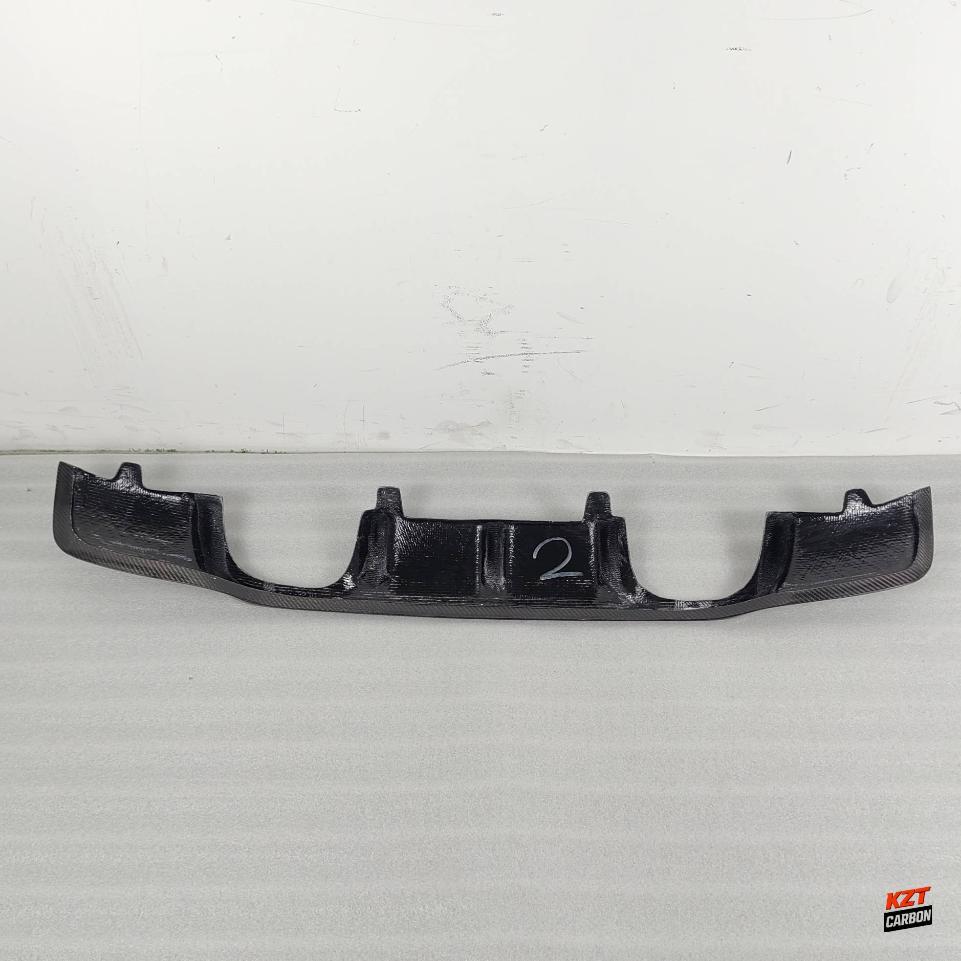 For BMW E90 Real M3 Only 07-13 Carbon Fiber V Style Rear Bumper Diffuser Lip