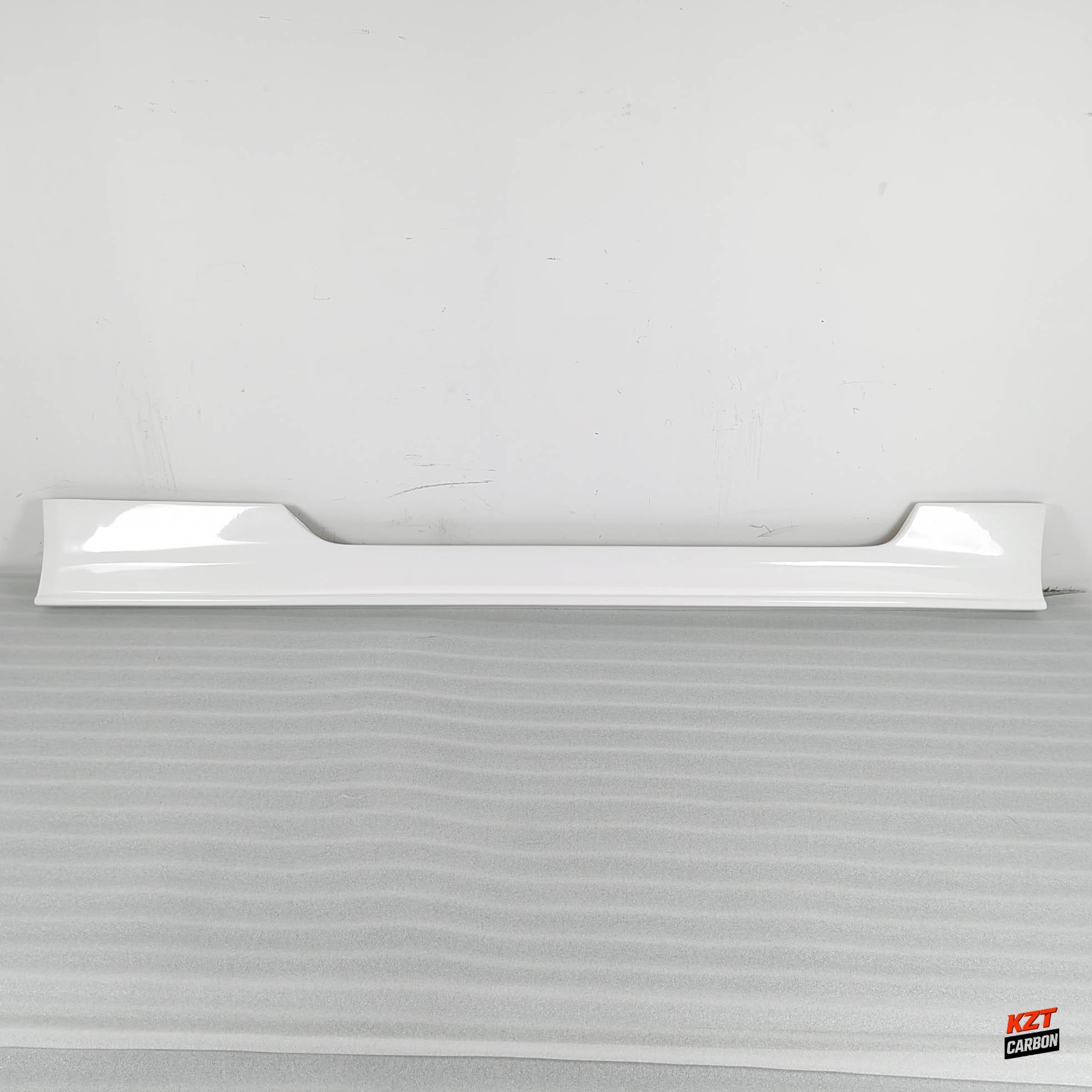 For Nissan Skyline R34 (GTT only) NSM Style Fiberglass Unpaint Side Skirts Pair