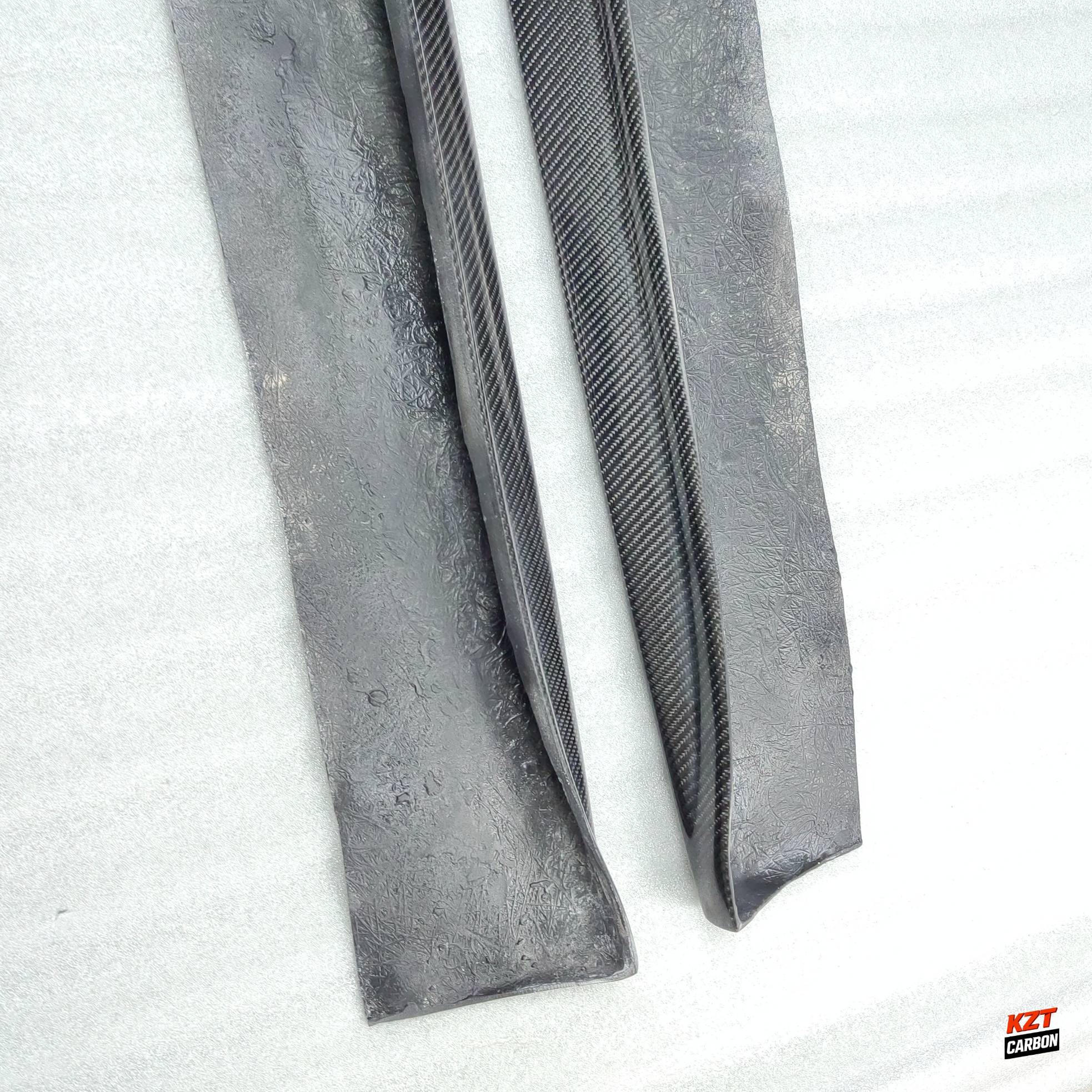 For Porsche 911 991.2 2015-19 Carbon Fiber GT2RS Style Side Skirts Body Kits