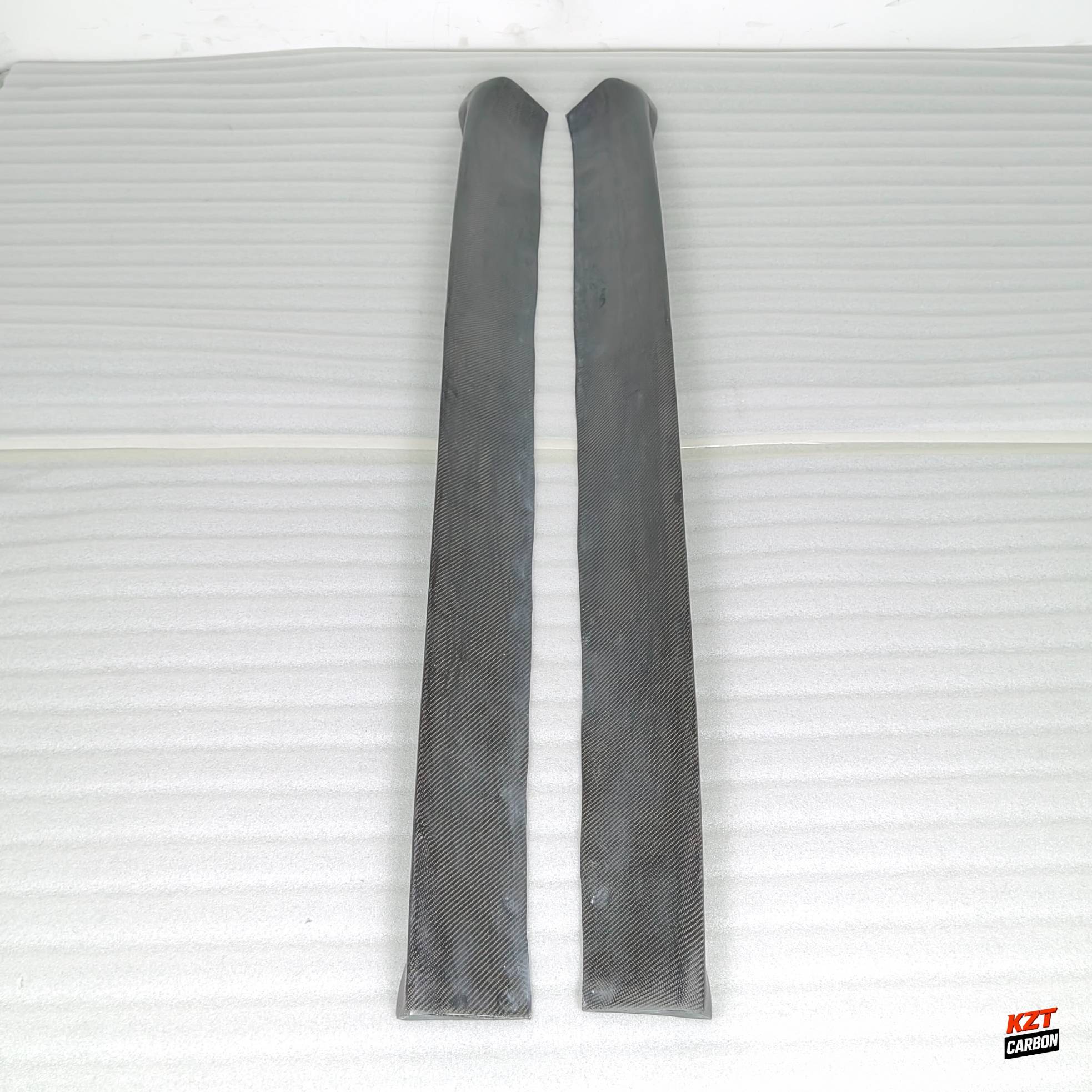 For Porsche 911 991.2 2015-19 Carbon Fiber GT2RS Style Side Skirts Body Kits