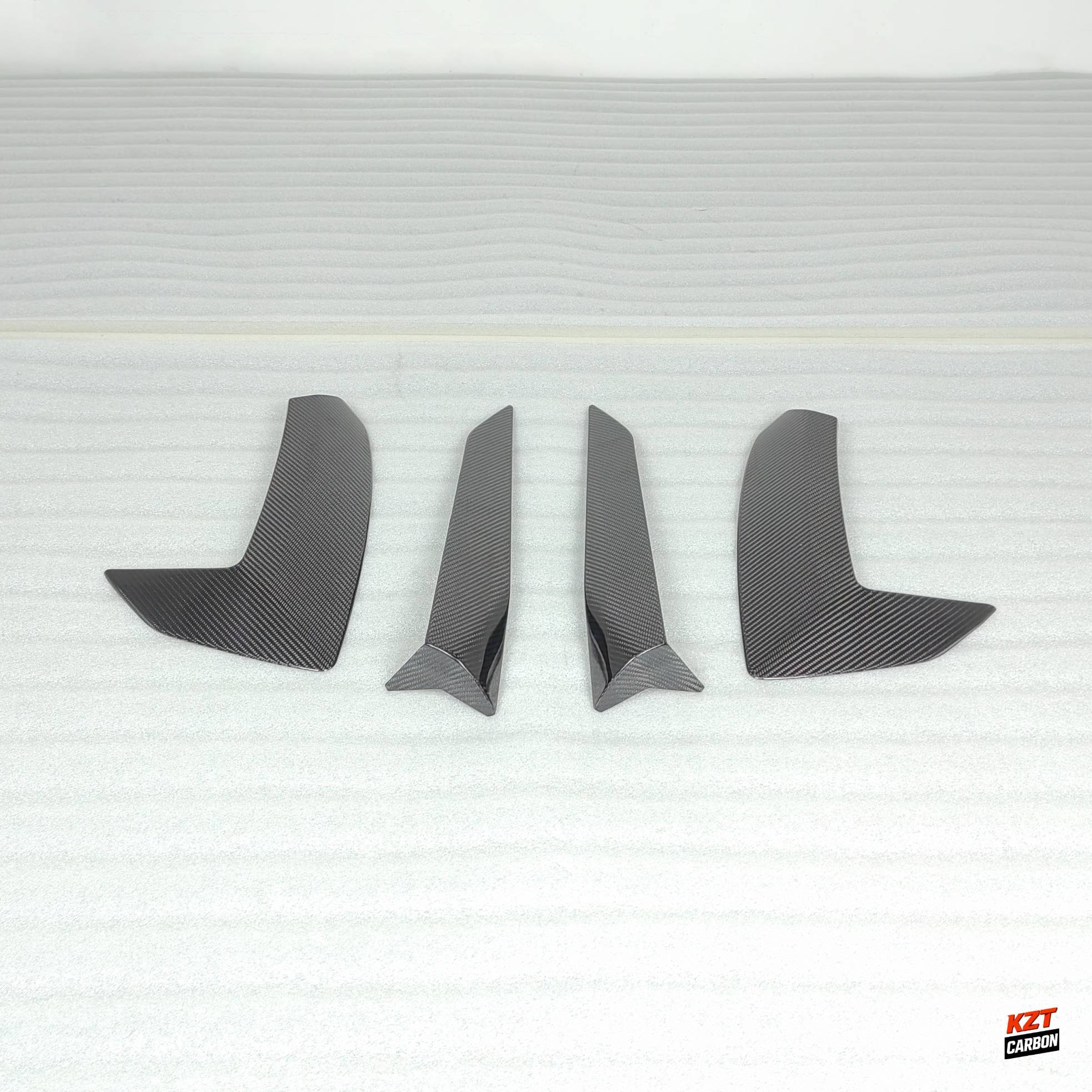 For Corvette C8 2 Door 20-24 Dry Carbon M Type 4-Piece Outter Door Handle Trims