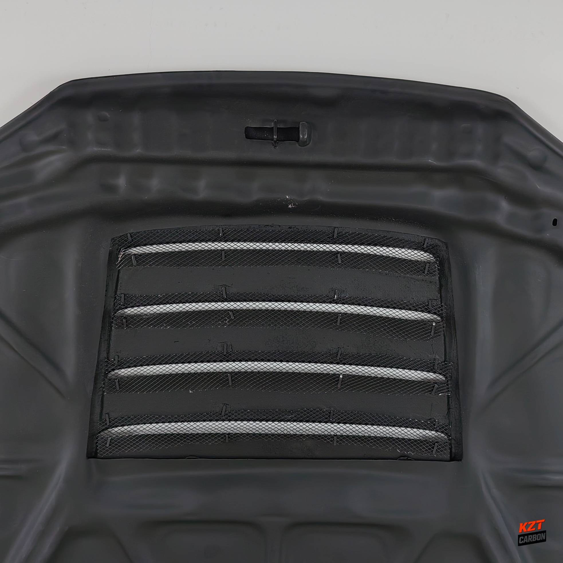 For Nissan Skyline R34 (GTR Only) NIS Style Honeycomb Carbon Front Vented Hood