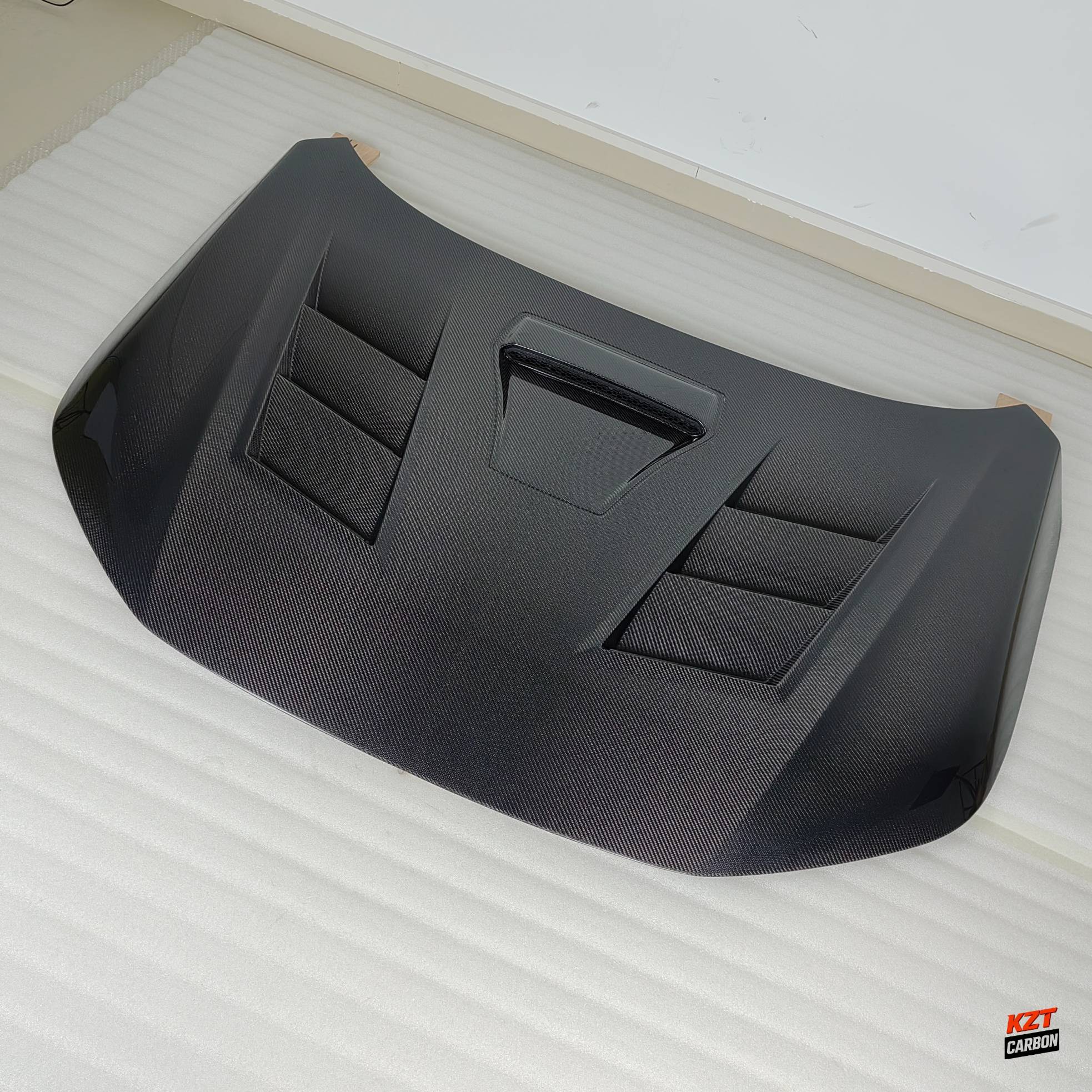 For Honda Civic FE FL Hatchback Sedan 2023-24 Carbon AM Style Front Cooling Hood