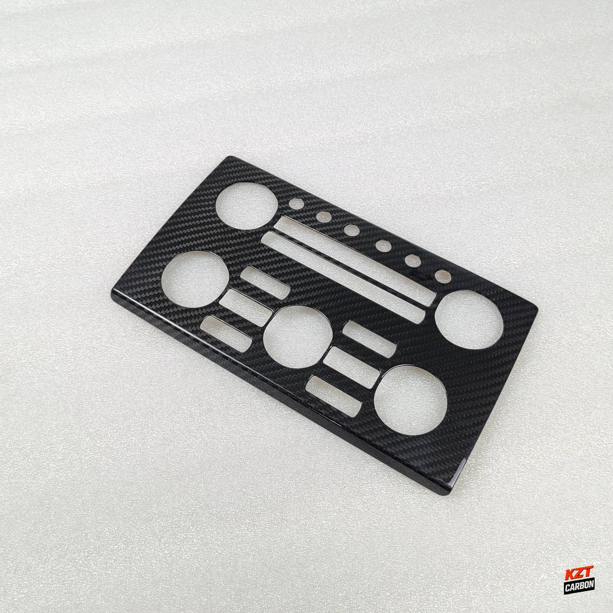 For Nissan R35 GTR 08-16 LHD Only KZ Style Dry Carbon Center Control Panel
