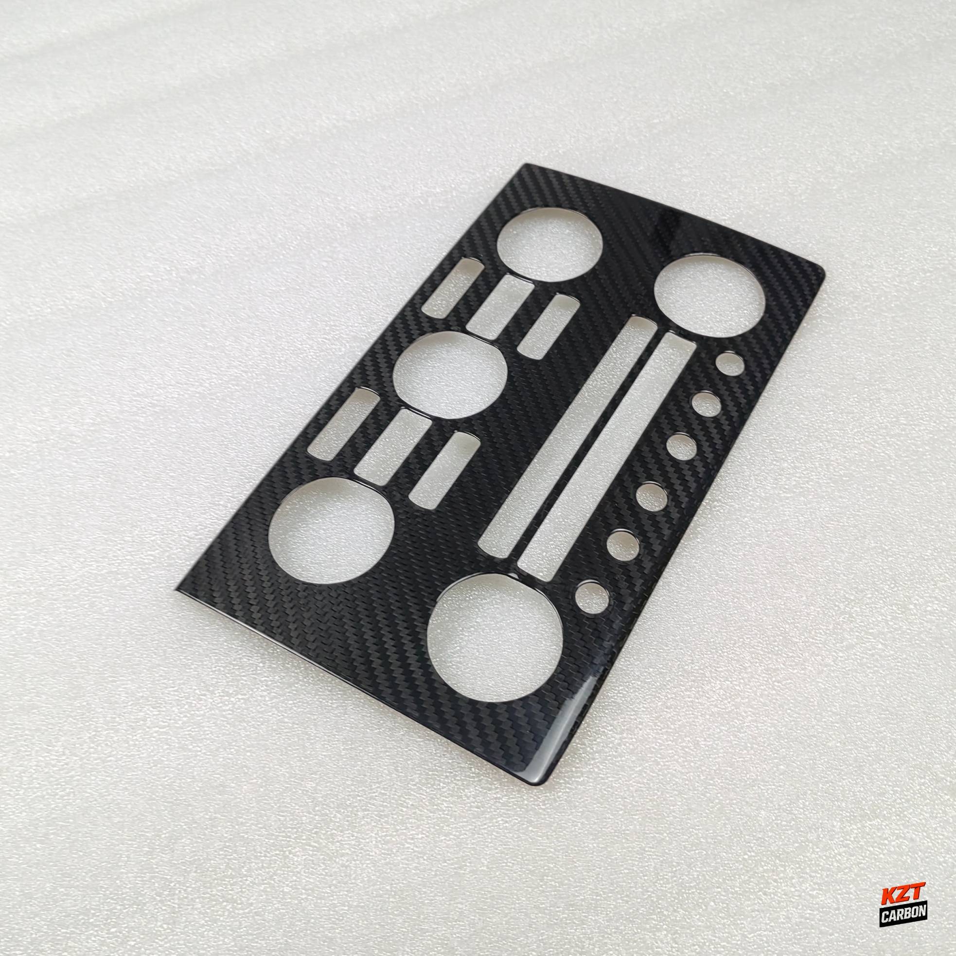 For Nissan R35 GTR 08-16 LHD Only KZ Style Dry Carbon Center Control Panel