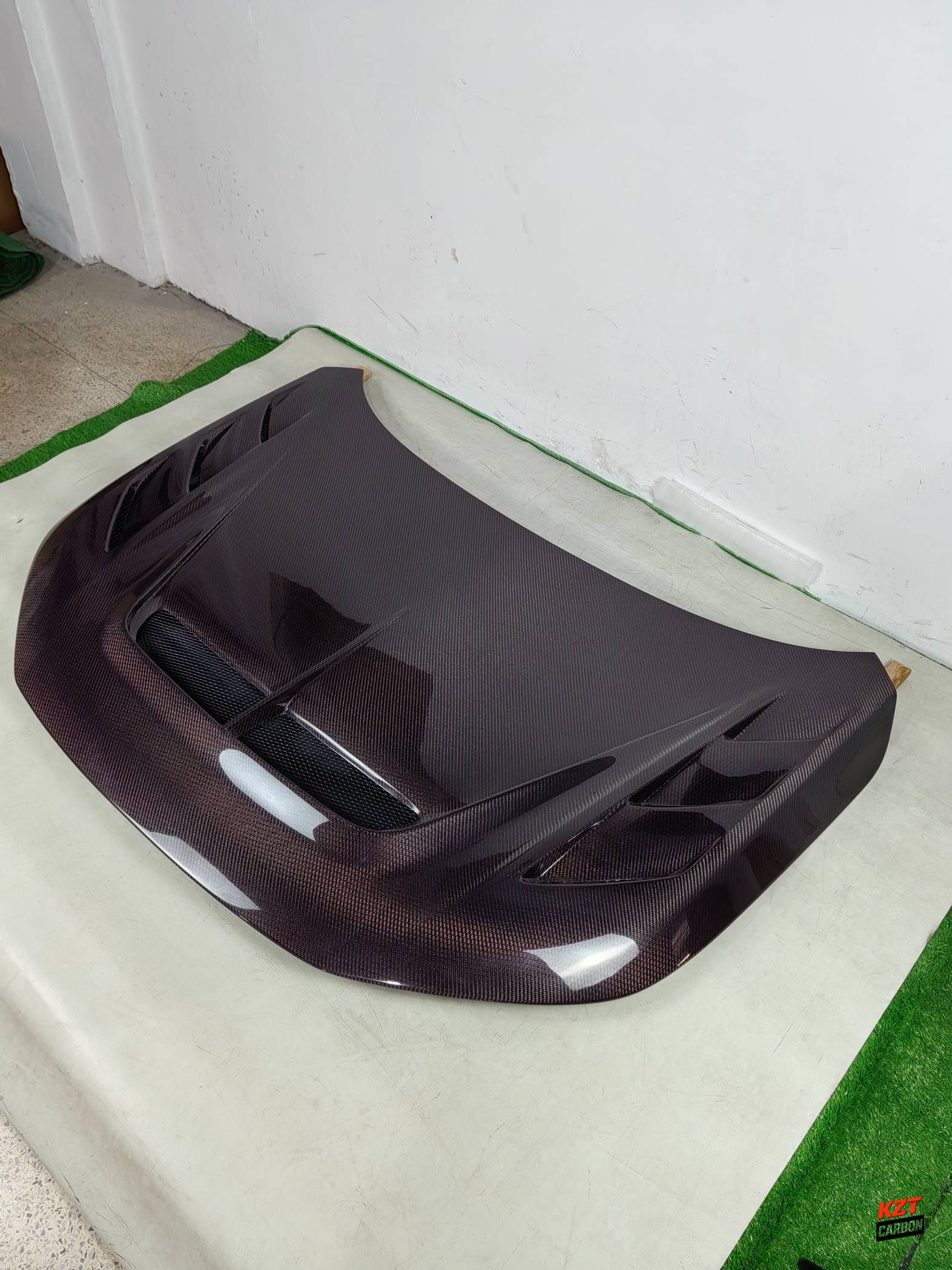 For Honda Civic FL5 Type R Red Carbon Fiber Vented Front Bumper Hood Bonnet