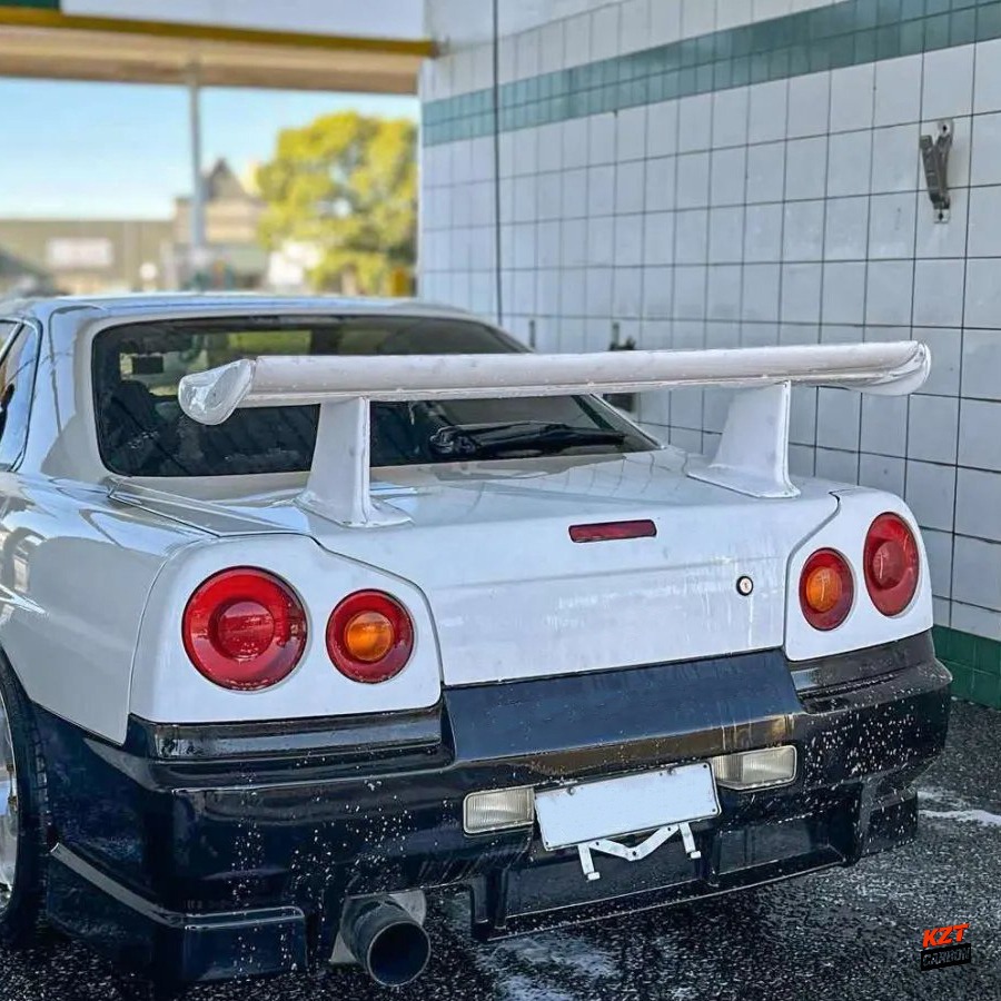 For Nissan Skyline R34 GTR GTT OE Style Fiberglass Unpaint Rear Spoiler with JUN High Spoiler Stand