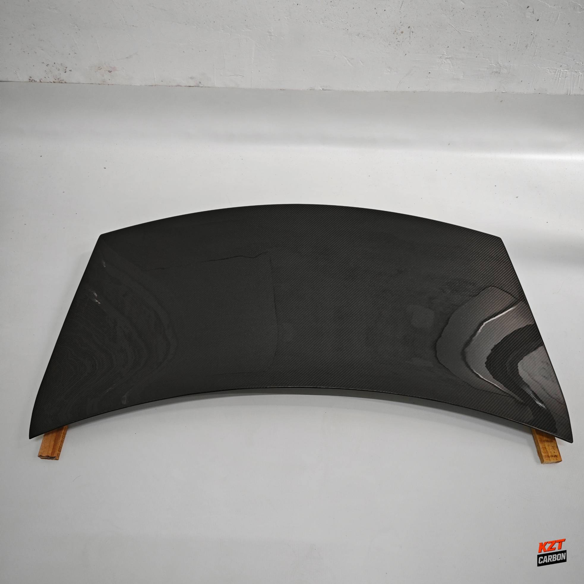 For R35 GTR OEM Style Trunk (4.5kg)
