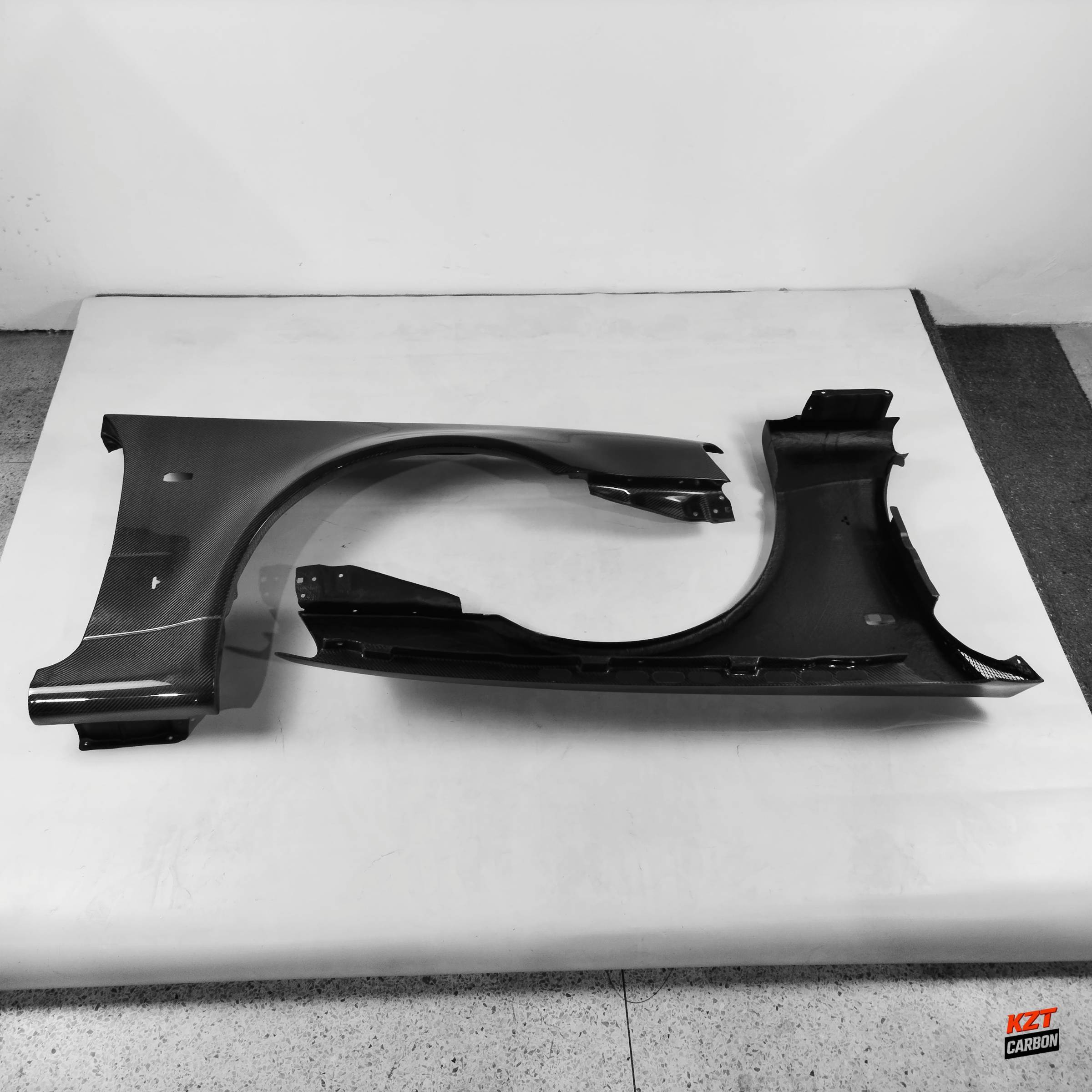 For Nissan Skyline R34 GTR GTT ZT Carbon Front Bumper Fender (can fit on GTT)