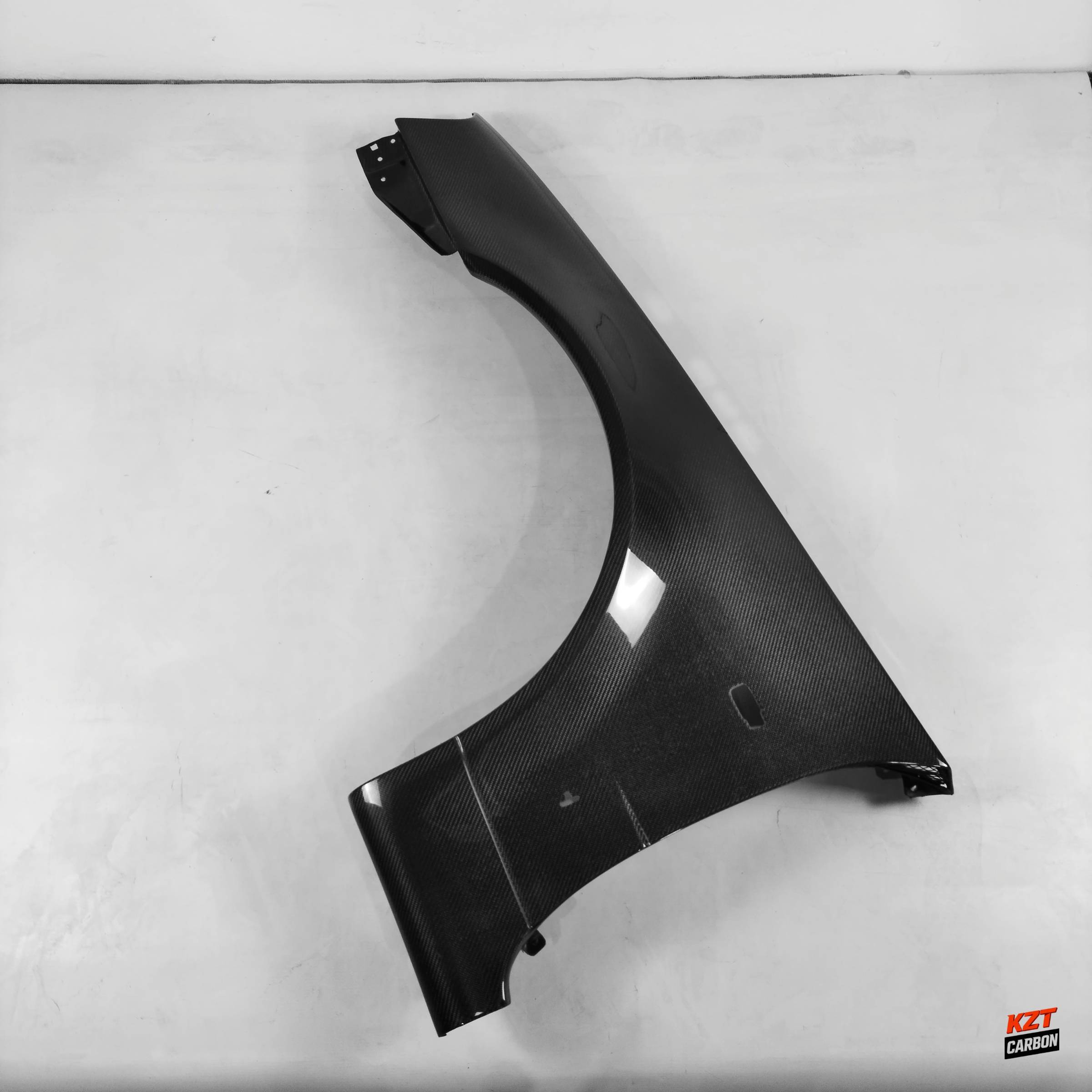 For Nissan Skyline R34 GTR GTT ZT Carbon Front Bumper Fender (can fit on GTT)