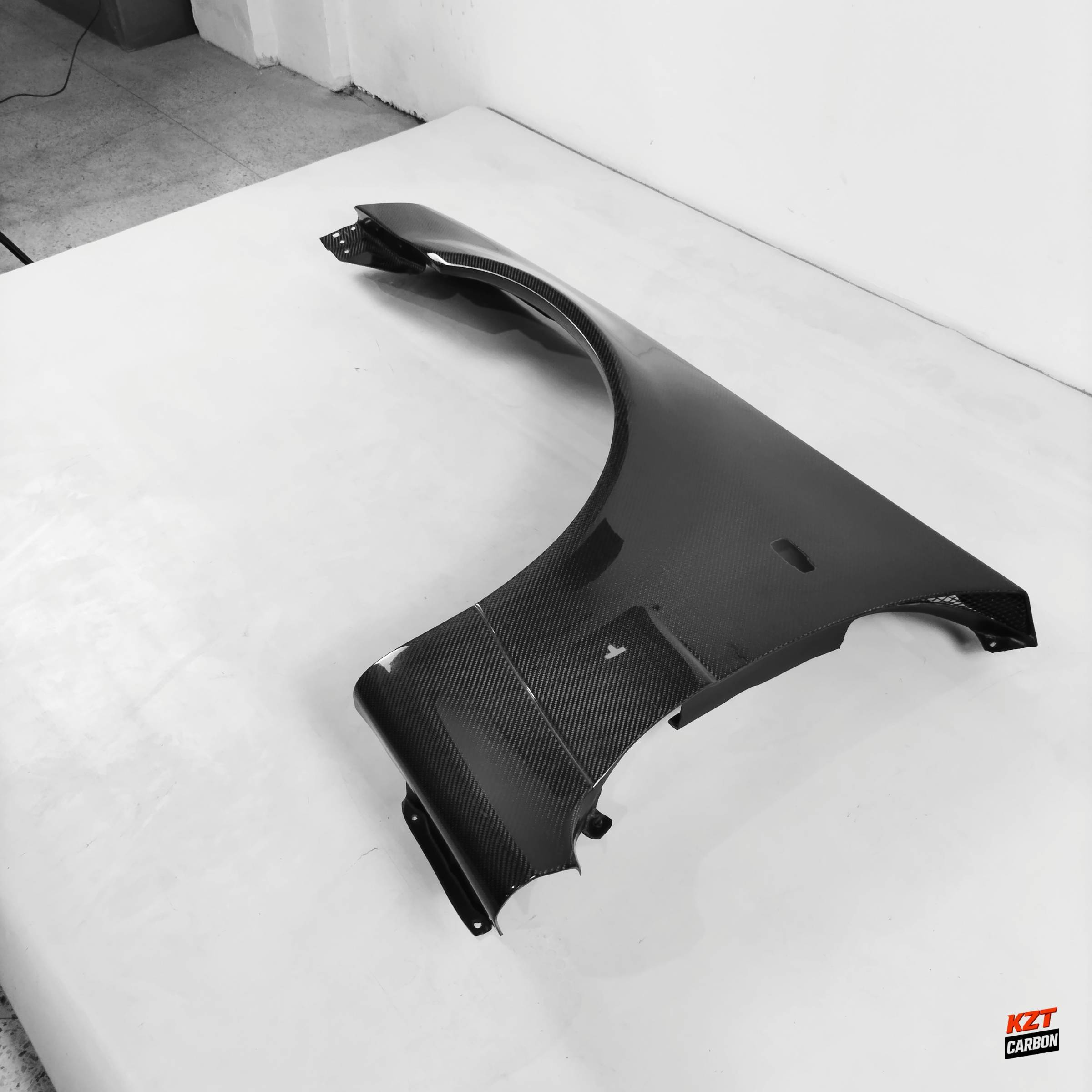 For Nissan Skyline R34 GTR GTT ZT Carbon Front Bumper Fender (can fit on GTT)