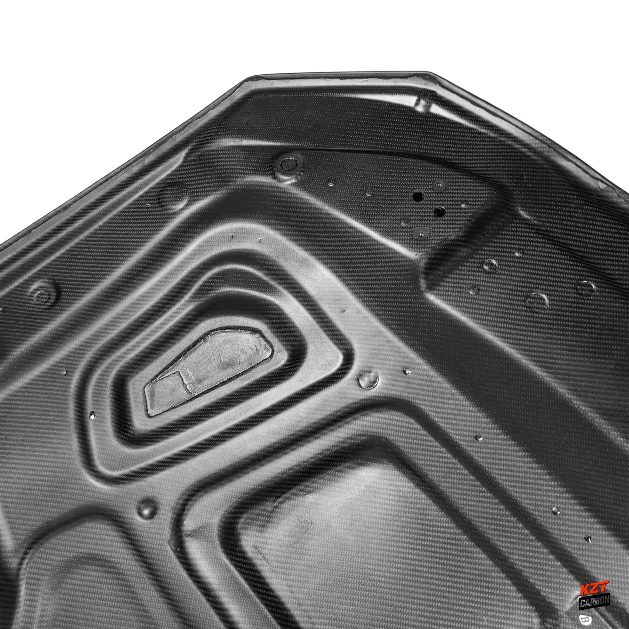 For BMW M4 G82 20-24 Coupe Dry Carbon Fiber R44 Style Front Vented Cooling Hood