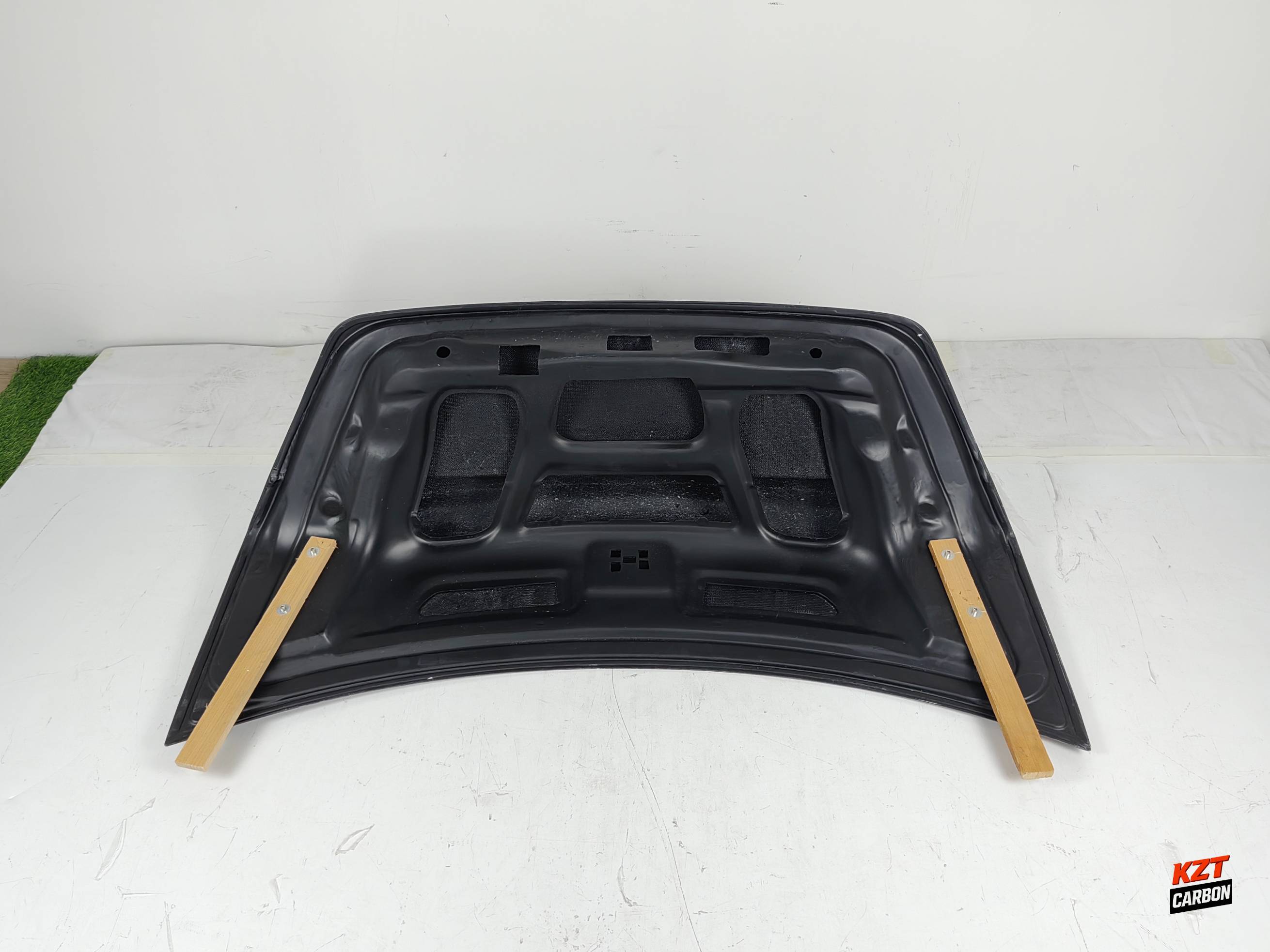 For Mercedes Benz W204 C250 Coupe 12-15 Carbon OE Style Rear Trunk Boot Lid