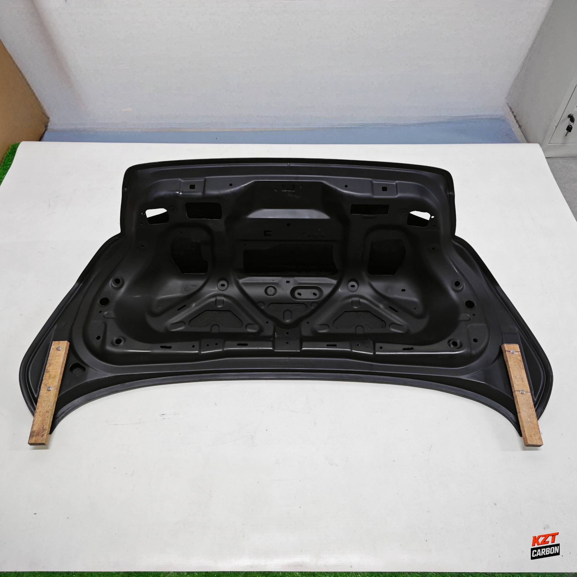 For Infiniti G37 Q40 4 Door Sedan 08-13 Carbon Fiber DC Style Rear Trunk (No Camera Hole)