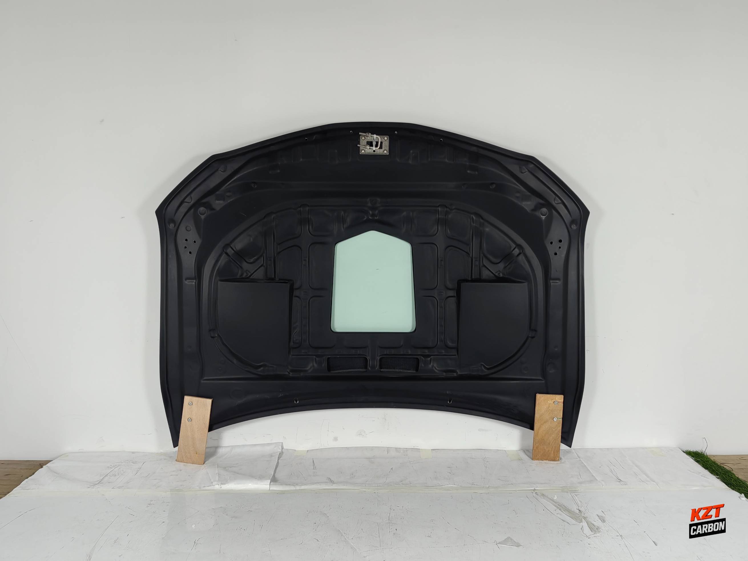 For Toyota Camry XV70 Sedan 17-23 Carbon Fiber KZ Style Front Vented Clear Hood