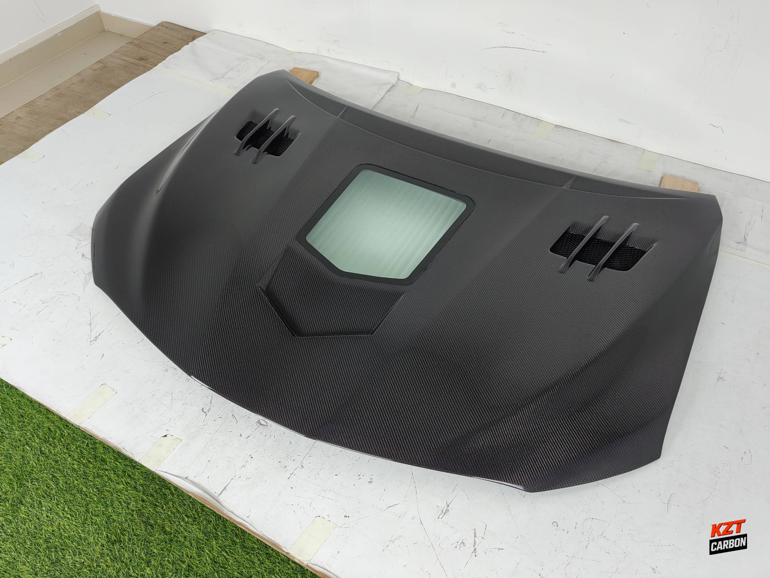 For Toyota Camry XV70 Sedan 17-23 Carbon Fiber KZ Style Front Vented Clear Hood