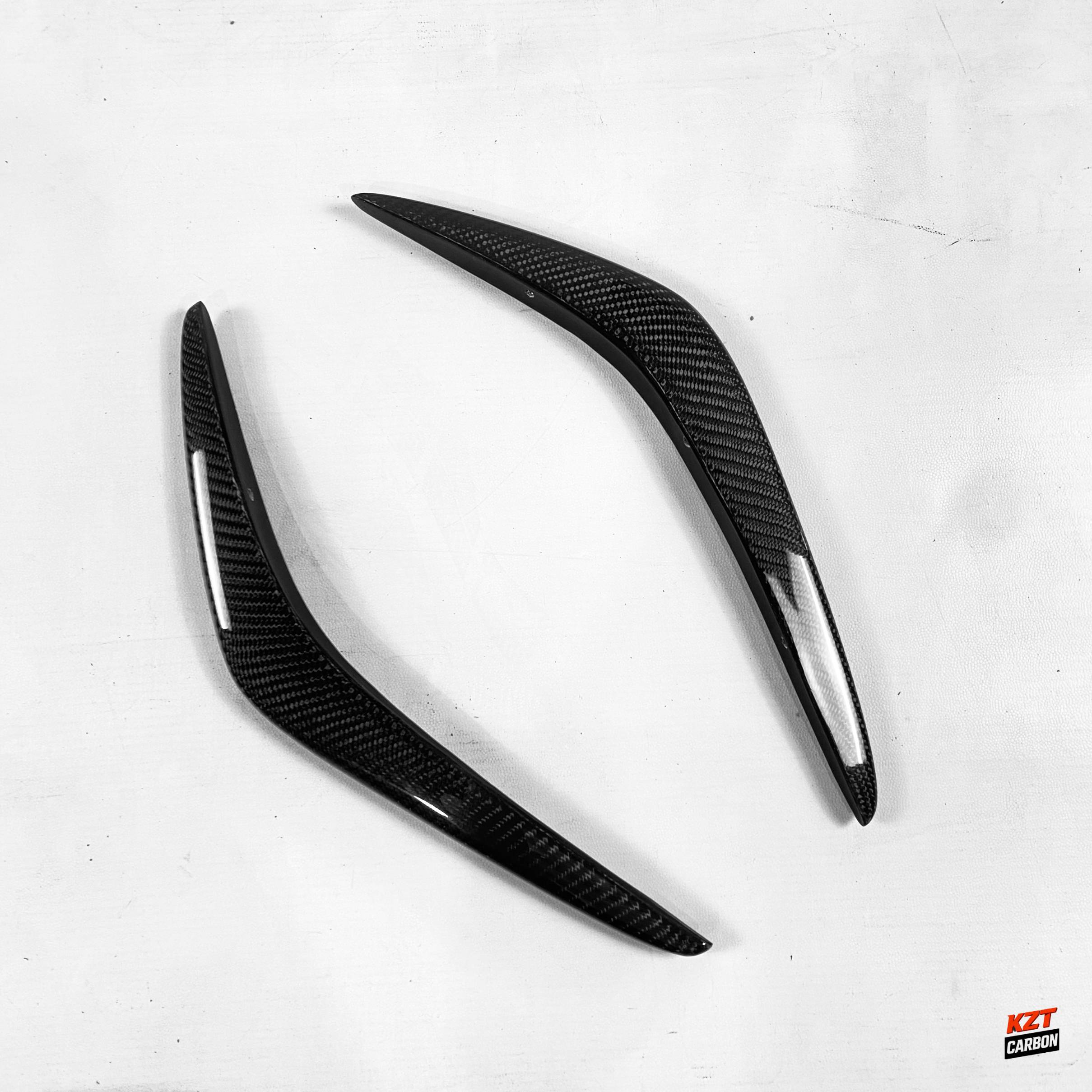 For R35 GTR AS Style Front Bumper Canard (Pre-facelift)