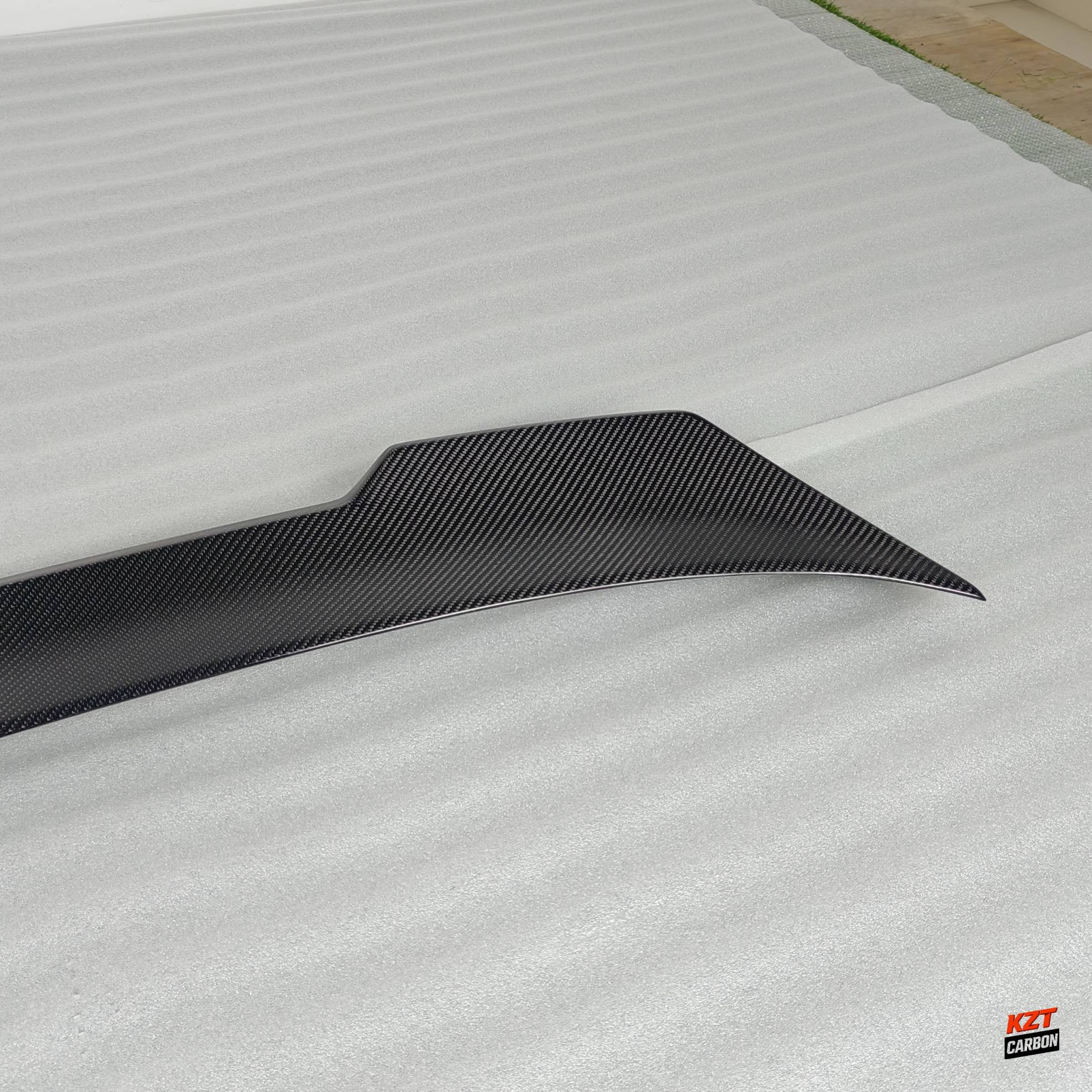 For Nissan RZ34 400Z 23-25 Carbon Fiber PSM Style Rear Trunk Ductail Spoiler Lip