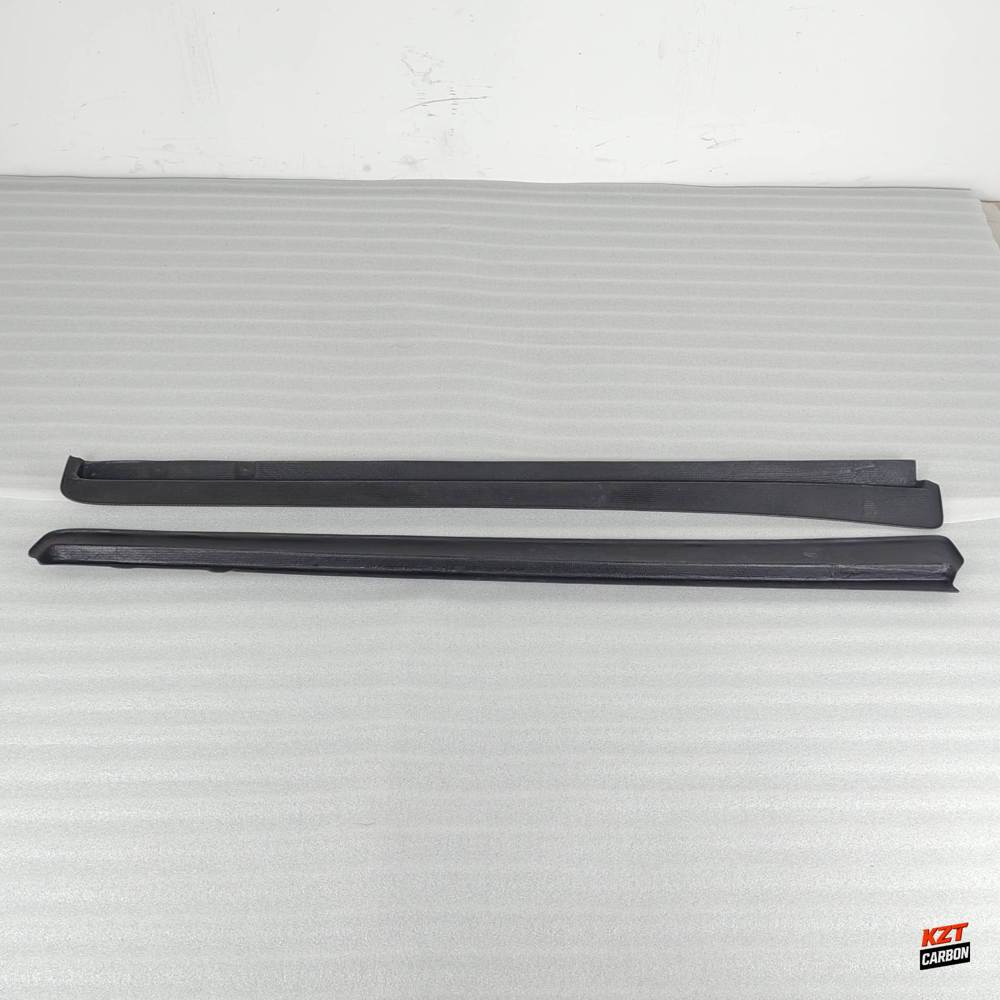 For Mazda MX5 NB Roadster 98-05 EPA Type Carbon Fiber Side Skirts Step Pair