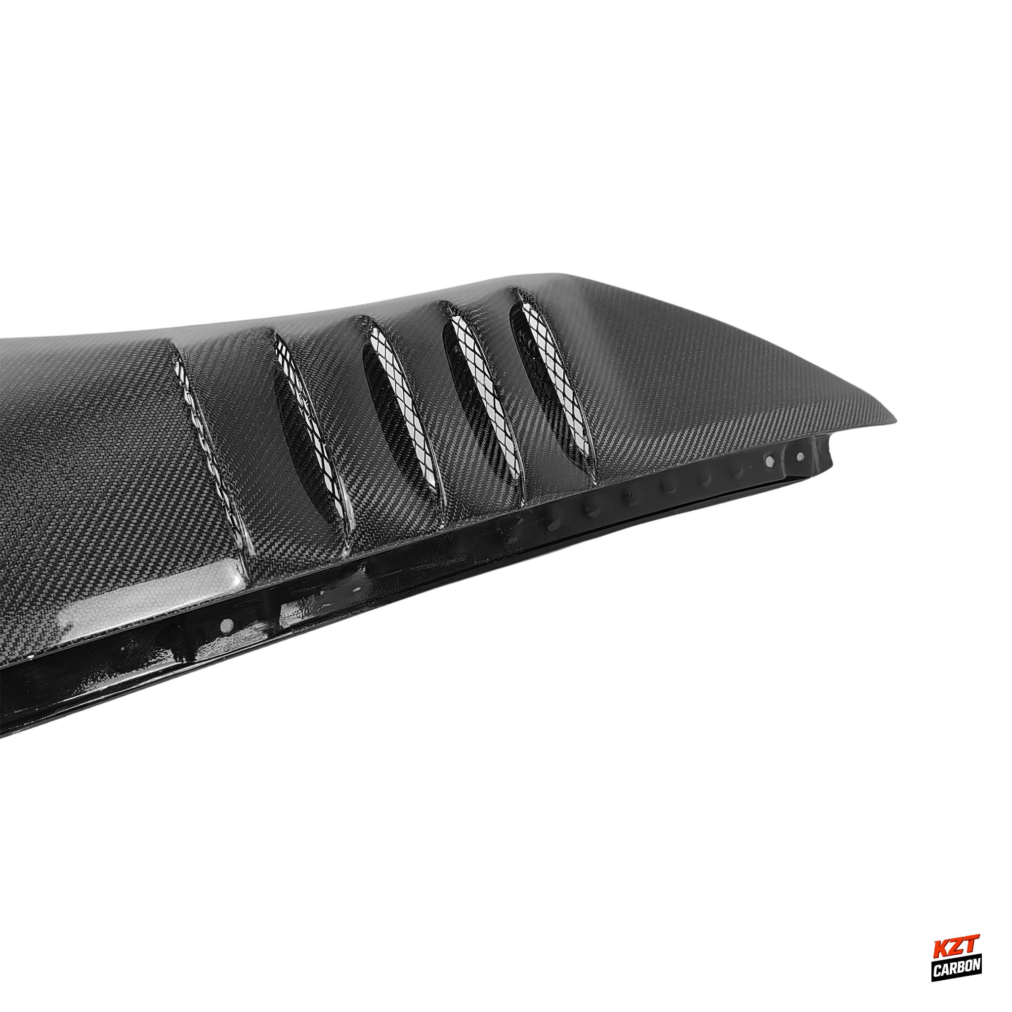 For BMW F82 M4 2014-19 Carbon Fiber KZ Style Vented Front Bumper Fender Pair