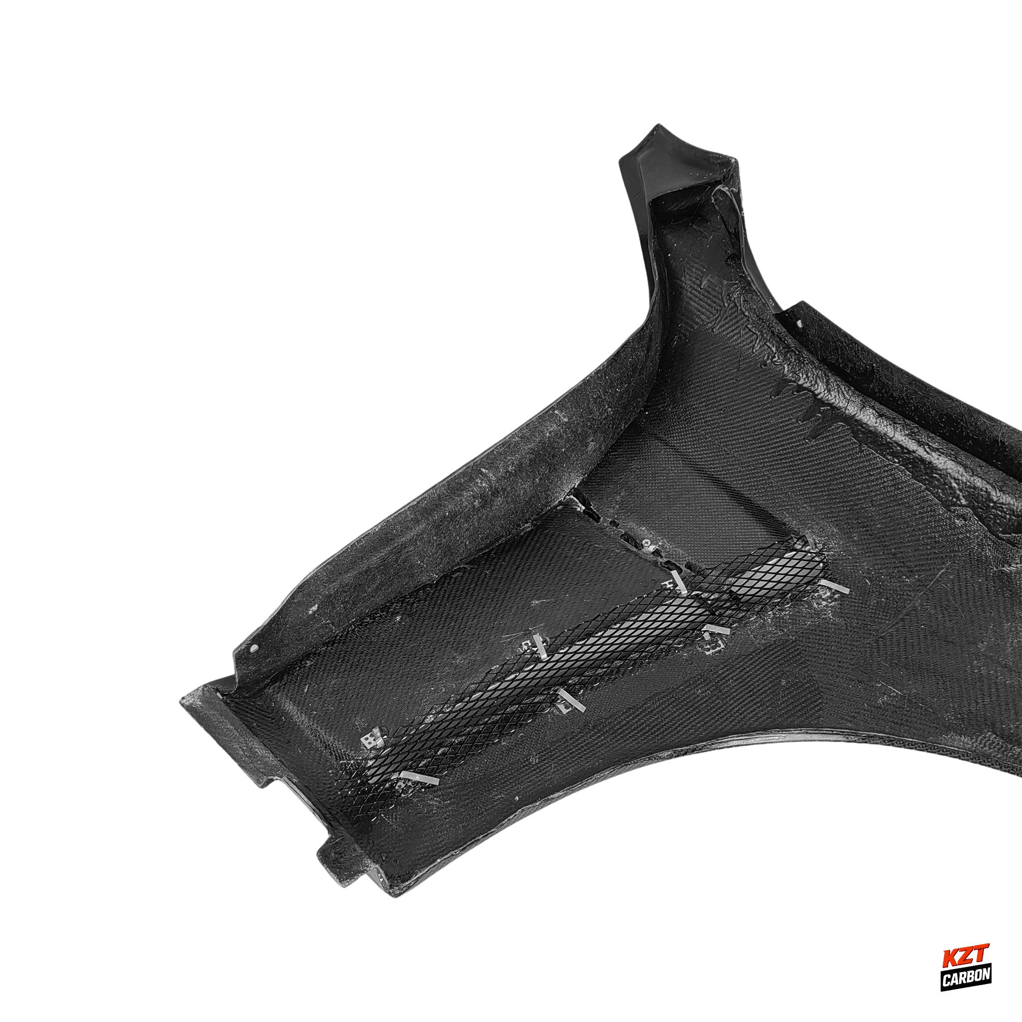 For BMW F82 M4 2014-19 Carbon Fiber KZ Style Vented Front Bumper Fender Pair