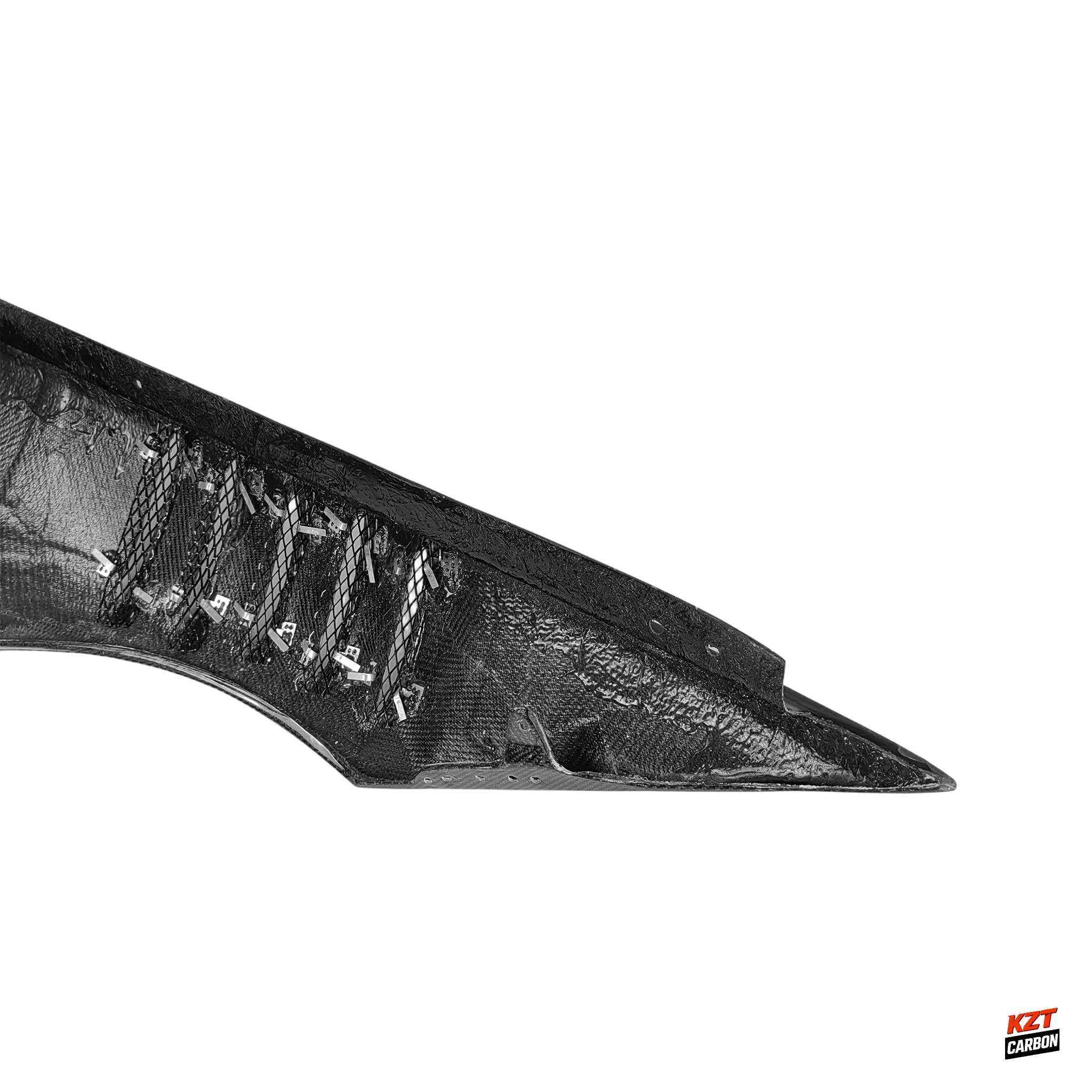 For BMW F82 M4 2014-19 Carbon Fiber KZ Style Vented Front Bumper Fender Pair
