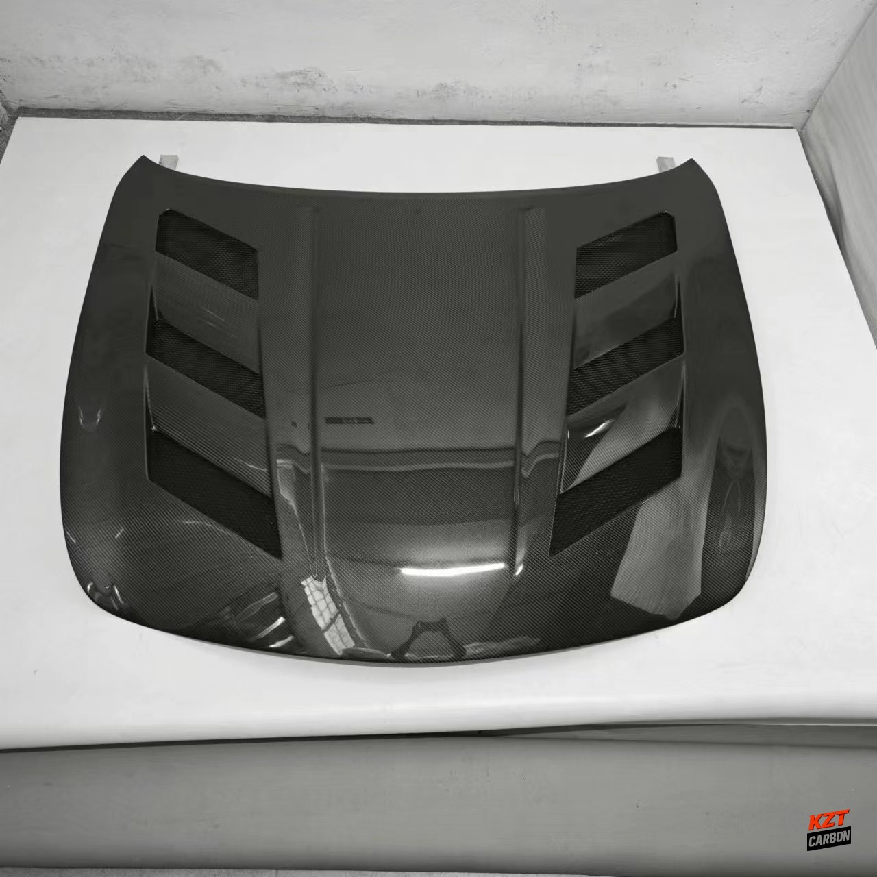 For Infiniti G37 Q40 4 Door Sedan 2008-13 Carbon Fiber KZ Style Front Hood Bonnet