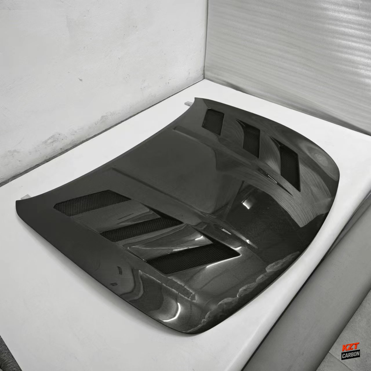 For Infiniti G37 Q40 4 Door Sedan 2008-13 Carbon Fiber KZ Style Front Hood Bonnet