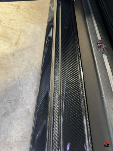 For R35 GTR ZL StyleSide Skirt