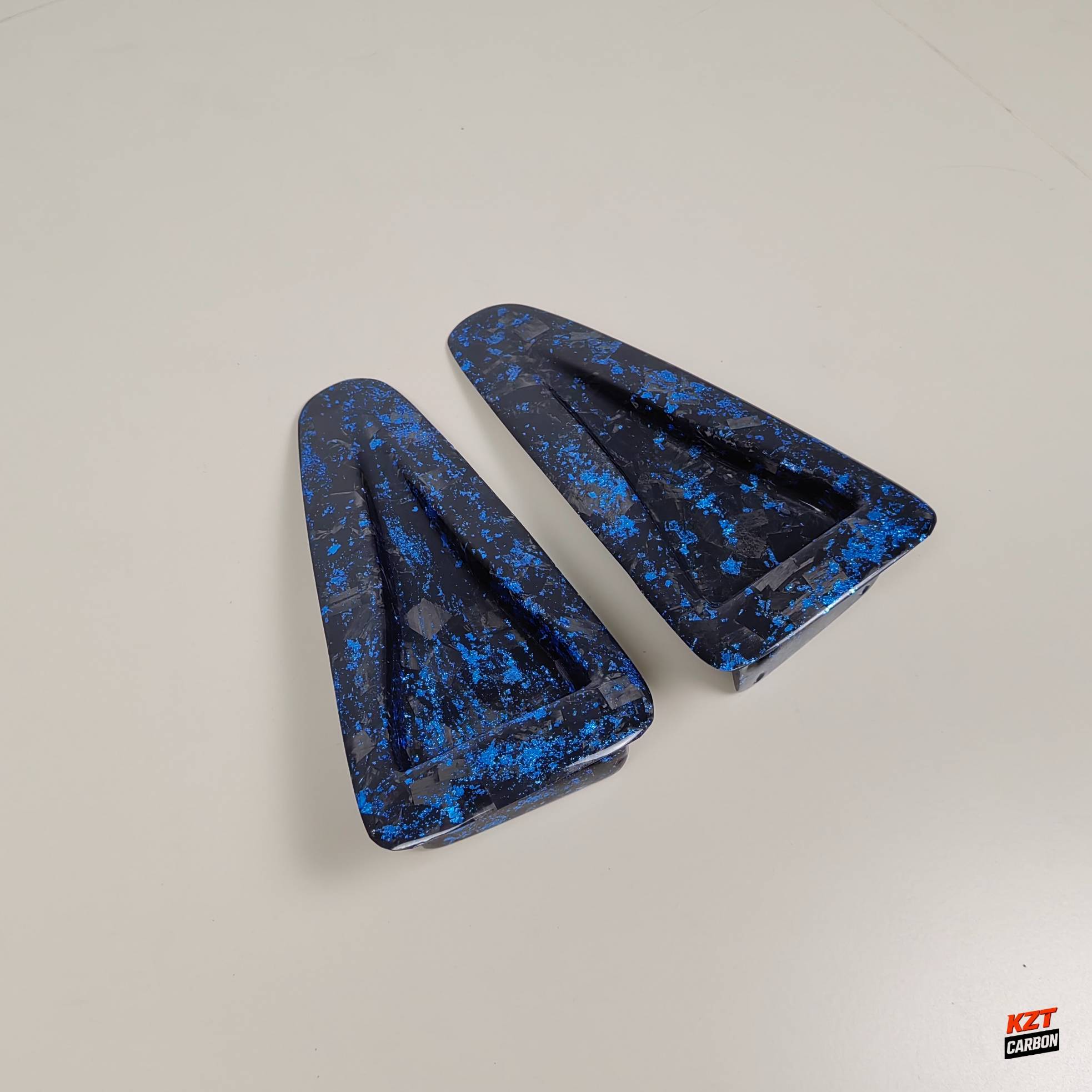 For R35 GTR 08-23 OEM Front Hood Bonnet Vents(Pairs) Blue Flakes Forged Carbon