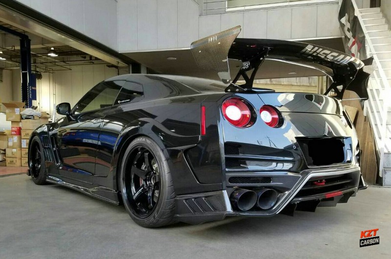 For Nissan R35 GTR 08-17 TS Style Fiberglass Unpaint Rear Fender Flares Add On