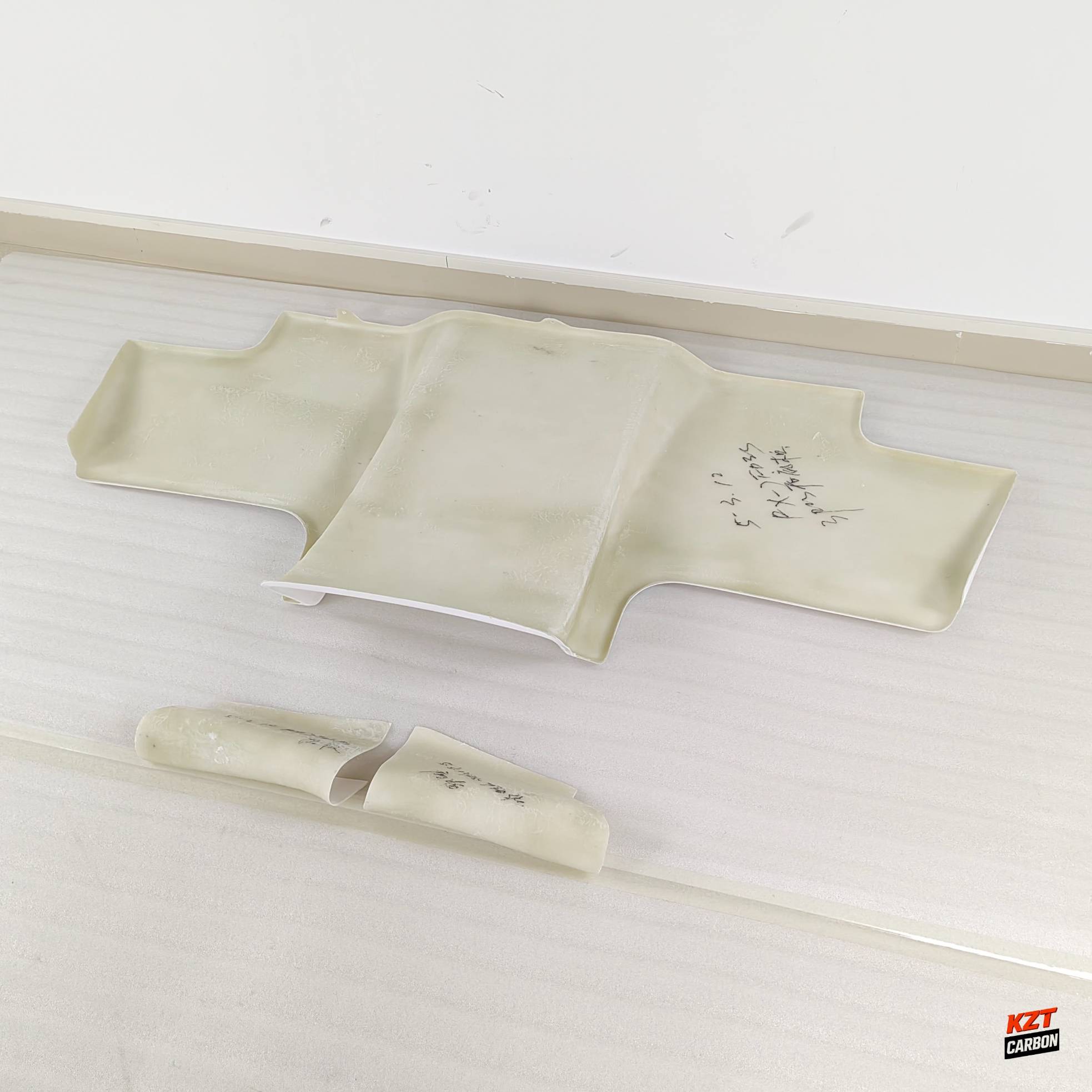 For Mazda RX-7 RX7 FD3S 91-02 RE Style Fiberglass Unpaint Rear Diffuser (3pcs)