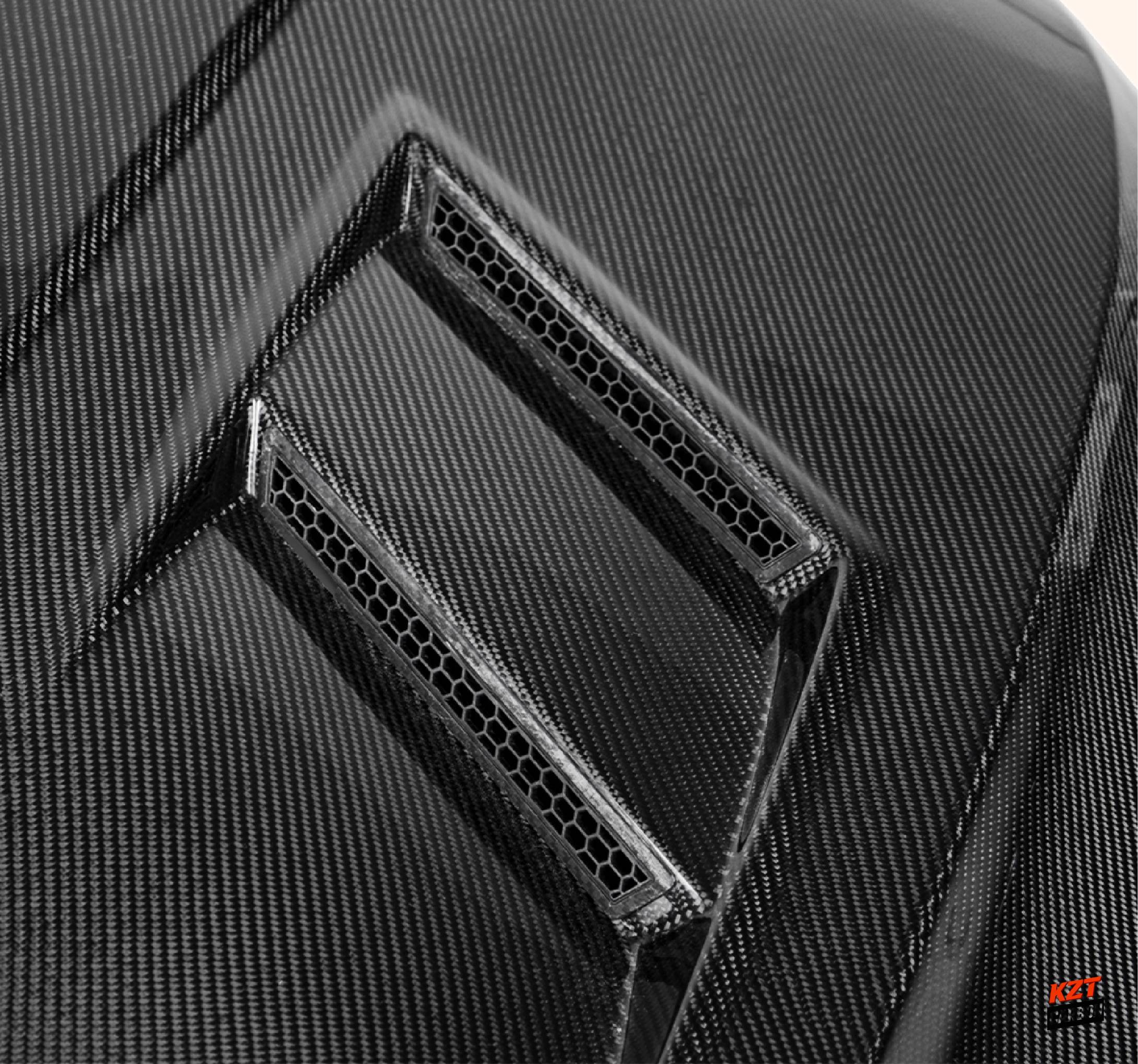 For VW Golf 8 R GTI 19-24 Carbon KZDUAL Vented Cooling Hood (Oversea Version)