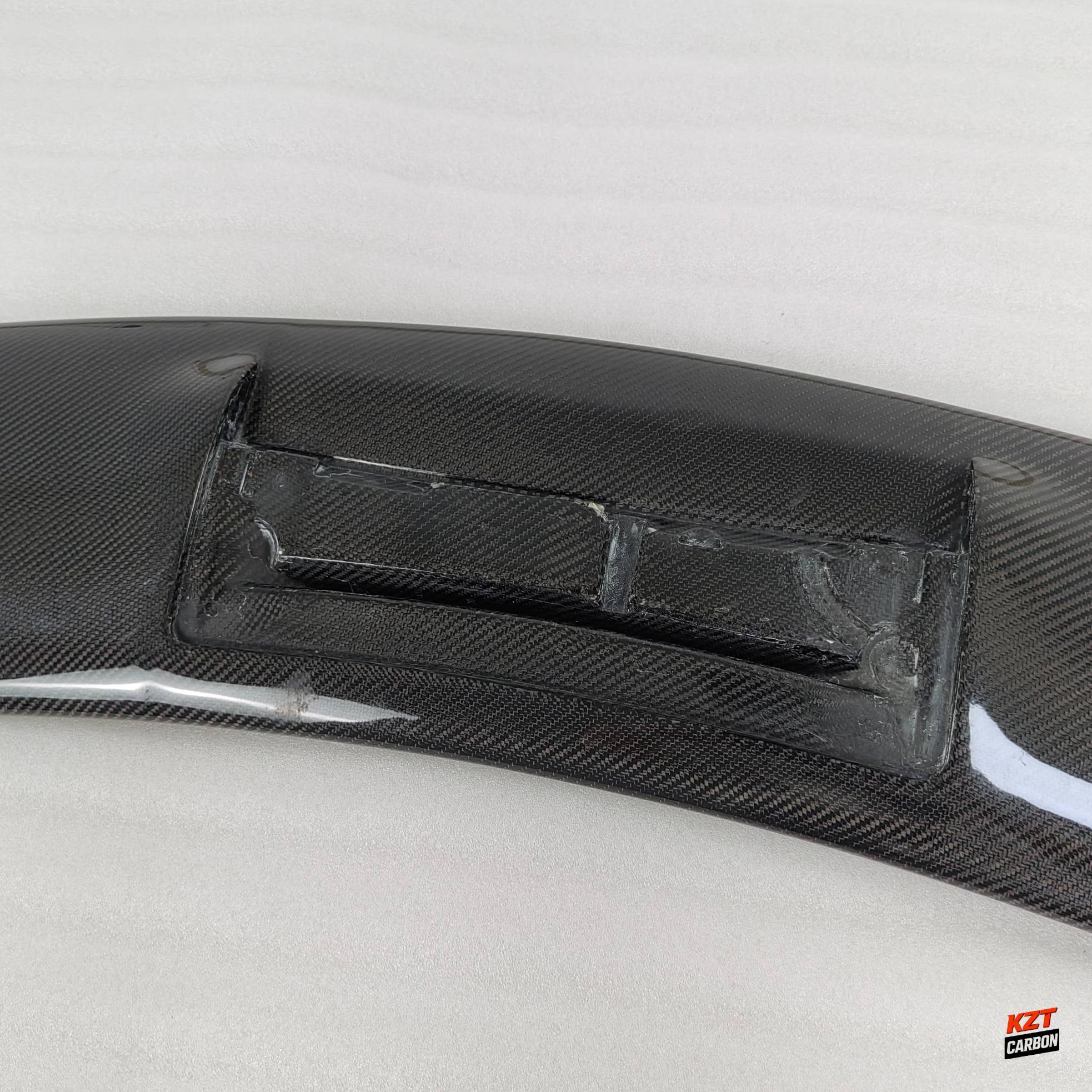 For Nissan GTR R35 Coupe 2D 08-24 Carbon TOM Style Rear Trunk GT Spoiler Wing