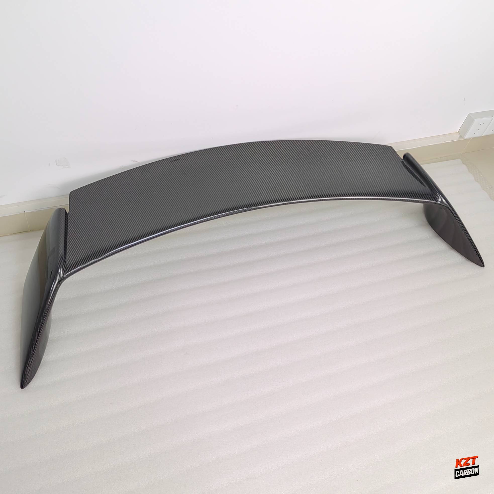 For Nissan GTR R35 Coupe 2D 08-24 Carbon TOM Style Rear Trunk GT Spoiler Wing