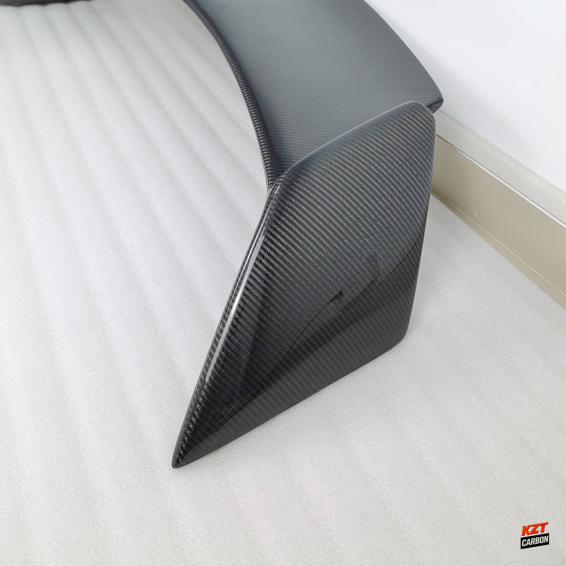 For Nissan GTR R35 Coupe 2D 08-24 Carbon TOM Style Rear Trunk GT Spoiler Wing