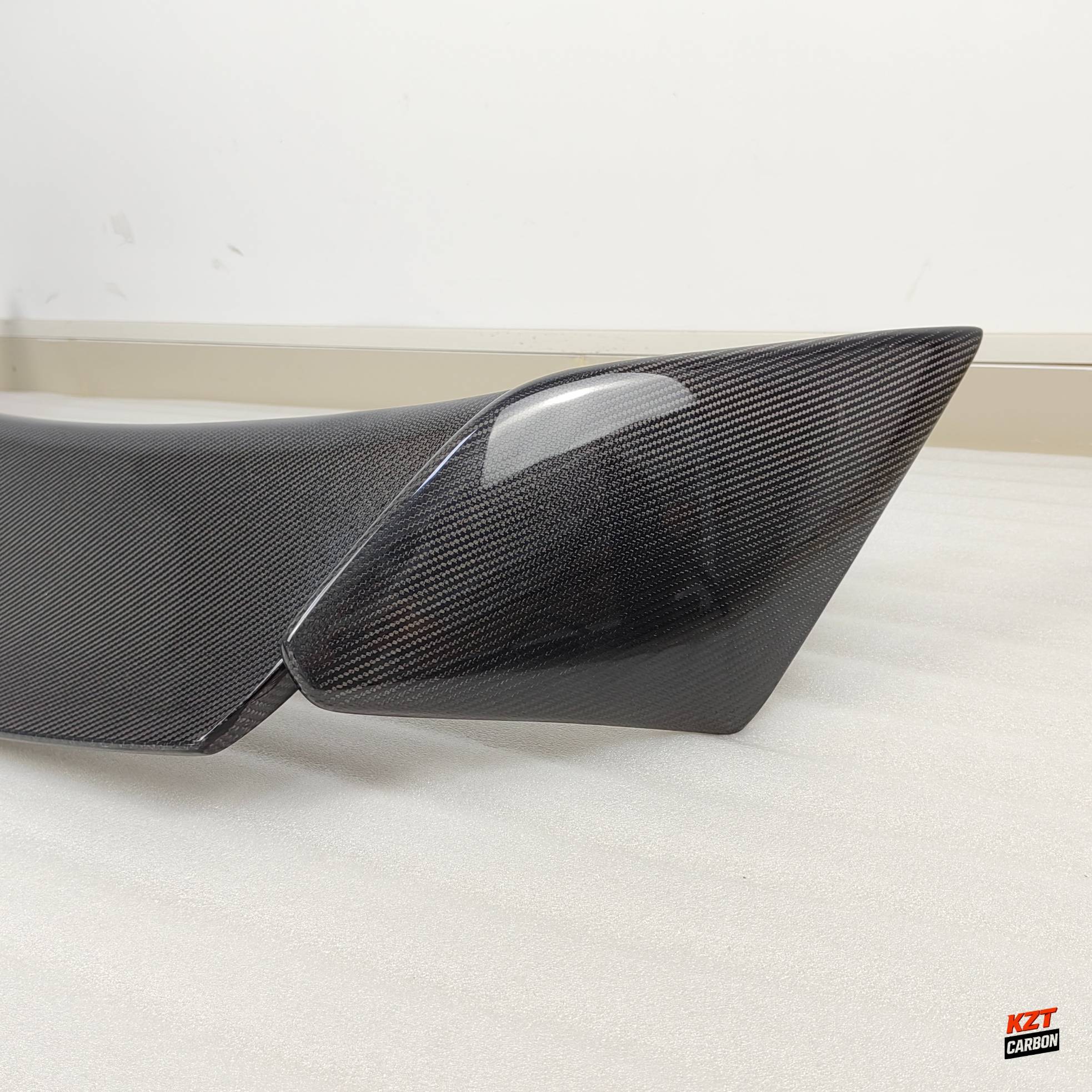 For Nissan GTR R35 Coupe 2D 08-24 Carbon TOM Style Rear Trunk GT Spoiler Wing