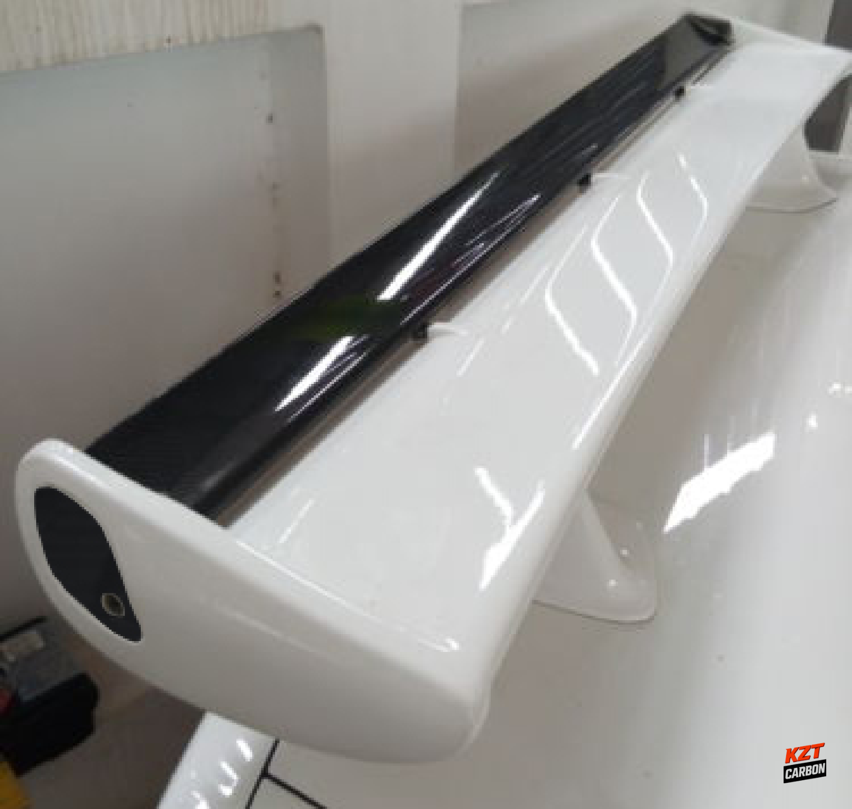 For Nissan Skyline R34 GTR OEM Rear Spoiler With Blade + Caps + Stand Partial Carbon Fiber (blade+caps)